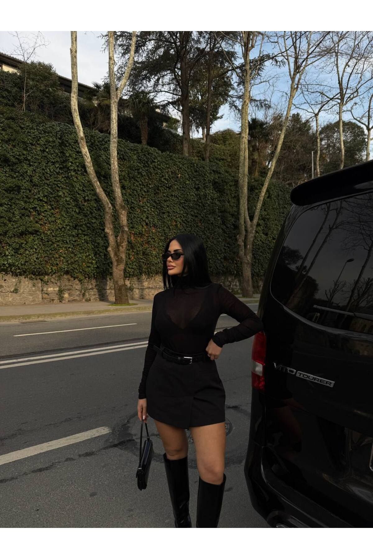 Kadın Acı Kahve Yüksek Bel Önü Cepli Kemerli Kısa Şort Etek