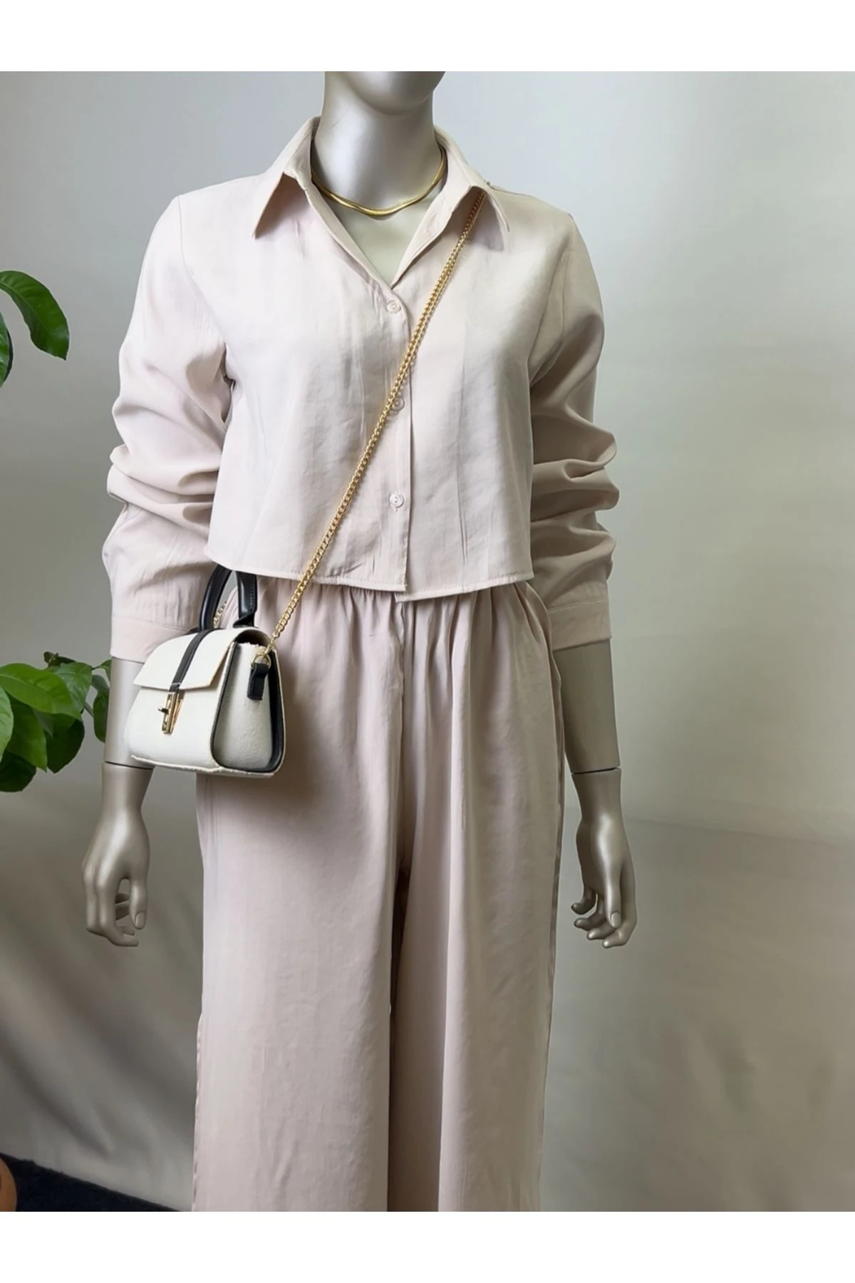 Kadın Bej Ikili Crop Gömlek Pantolon Alt Üst Takım