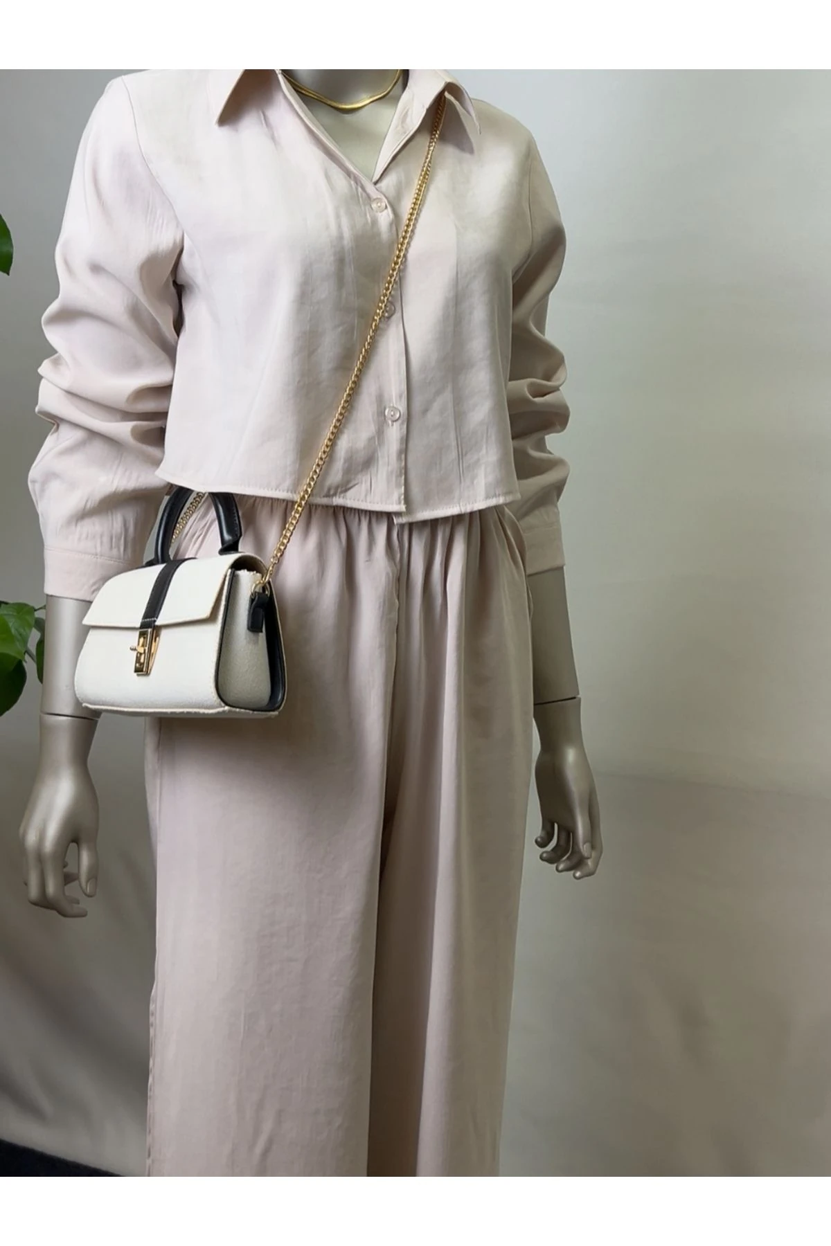 Kadın Bej Ikili Crop Gömlek Pantolon Alt Üst Takım