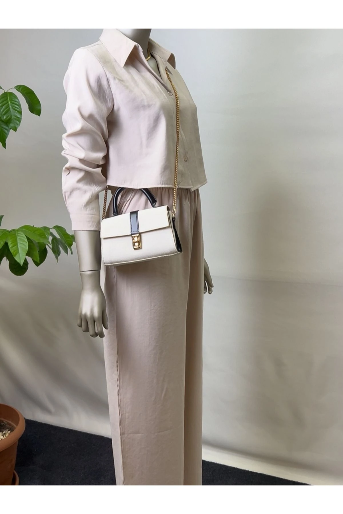 Kadın Bej Ikili Crop Gömlek Pantolon Alt Üst Takım