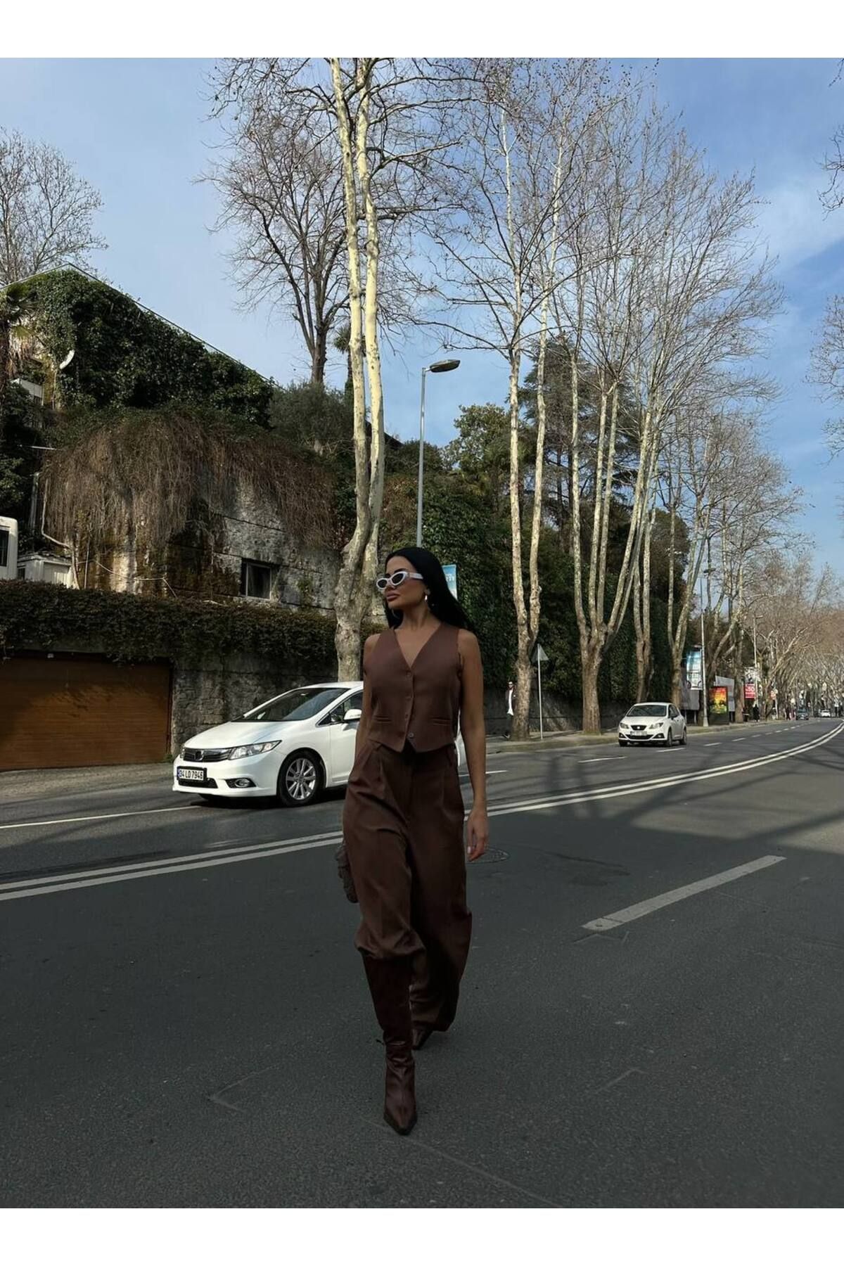 Kadın Acı Kahve Ikili Yelekli Pantolon Alt Üst Takım