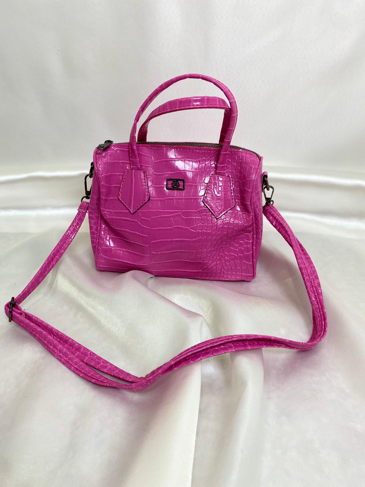 Kadın Timsah Derisi Görünümlü Gümüş Detaylı El ve Omuz Çantası