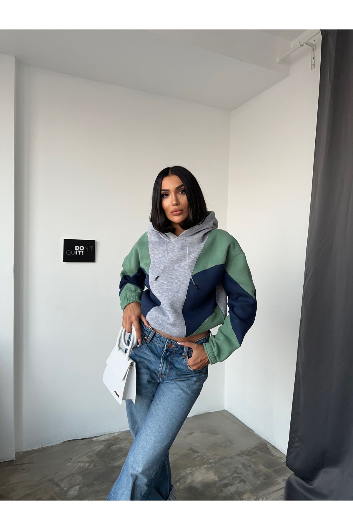 Kadın Üç Renk Garnili Bej Kapüşonlu Sweatshirt