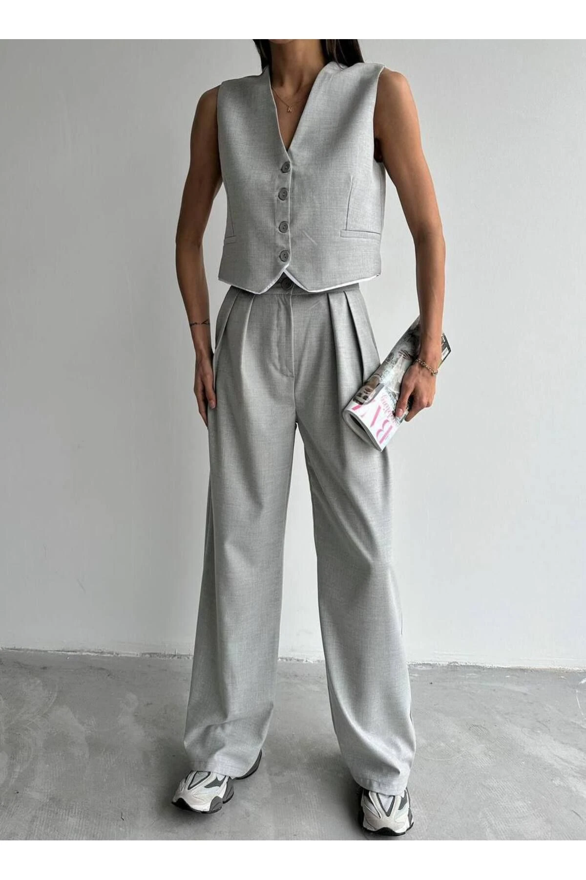Kadın Gri İkili Yelekli Pantolon Alt Üst Takım