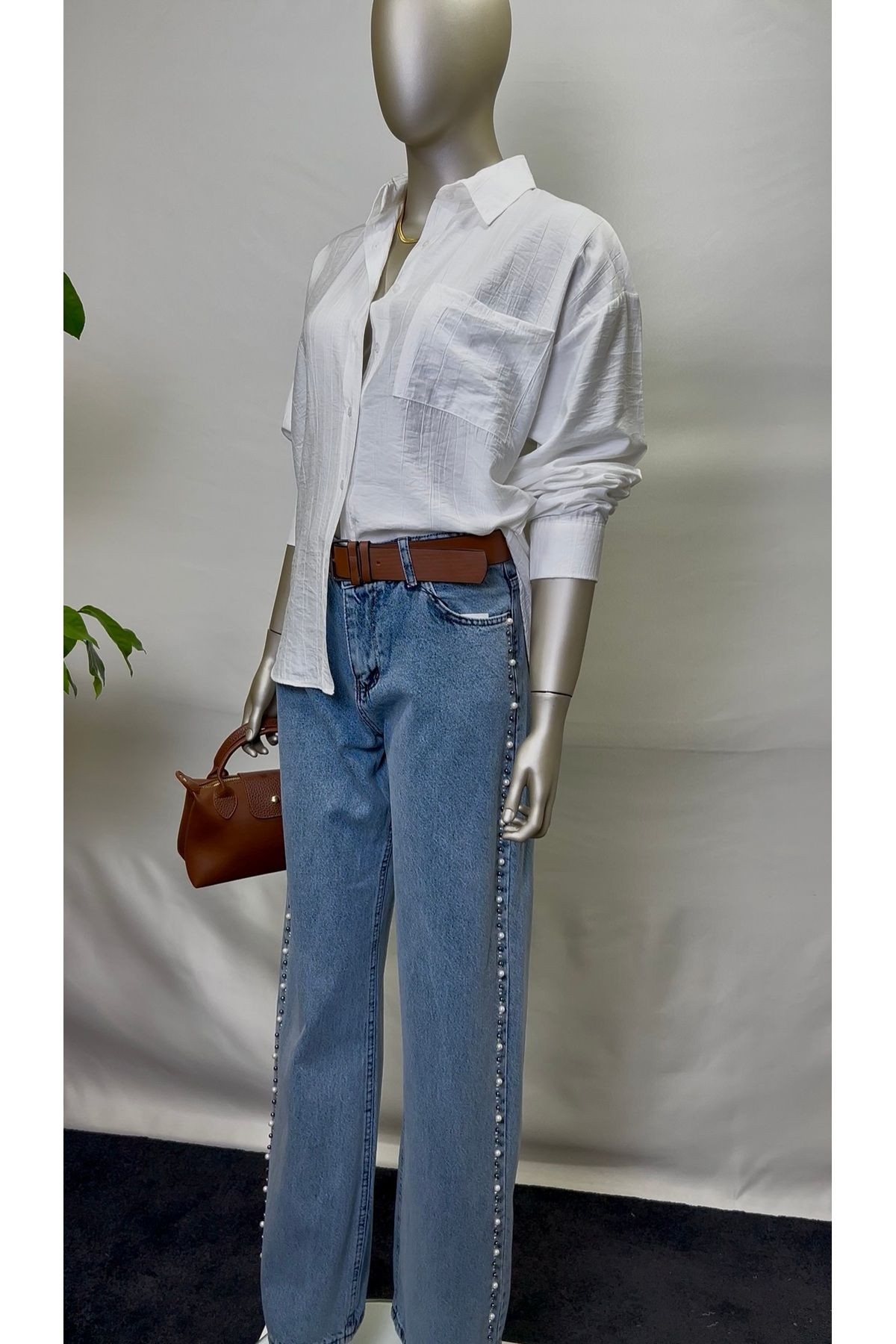 Kadın Beyaz Çizgili Dokulu Oversize Gömlek