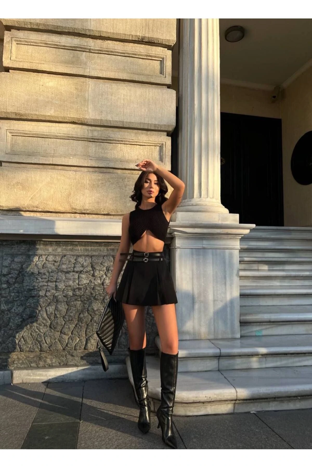 Kadın Haki Çift Kemer Detaylı Piliseli Şortlu Kısa Mini Etek