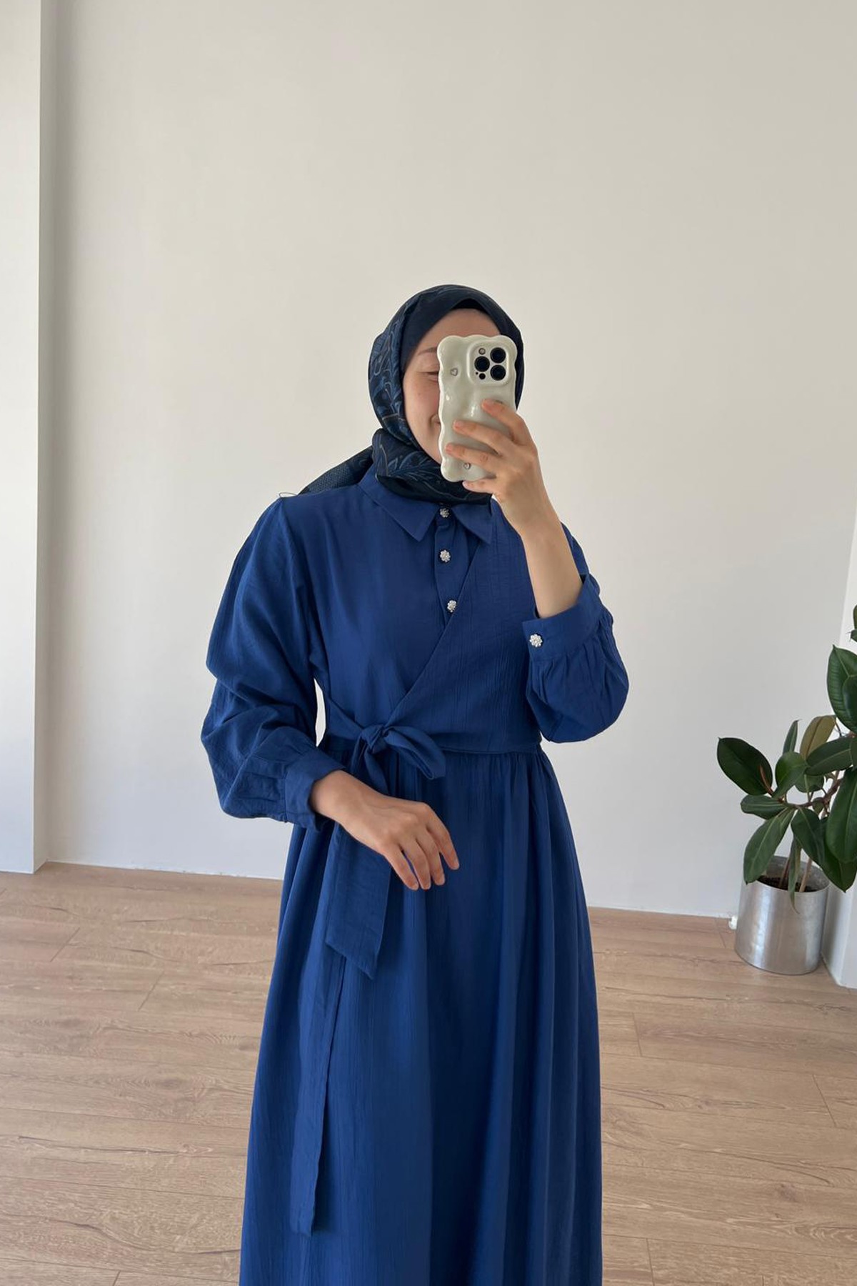 Belden Bağlamalı Elbise Saks
