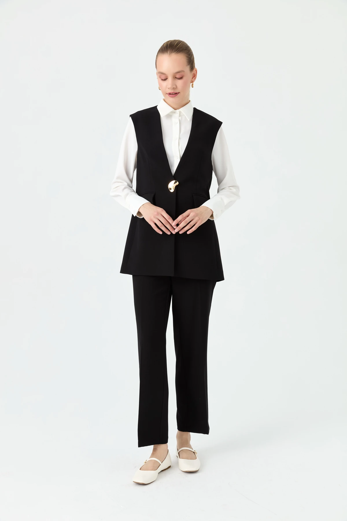 Büyük Düğmeli Yelek Siyah