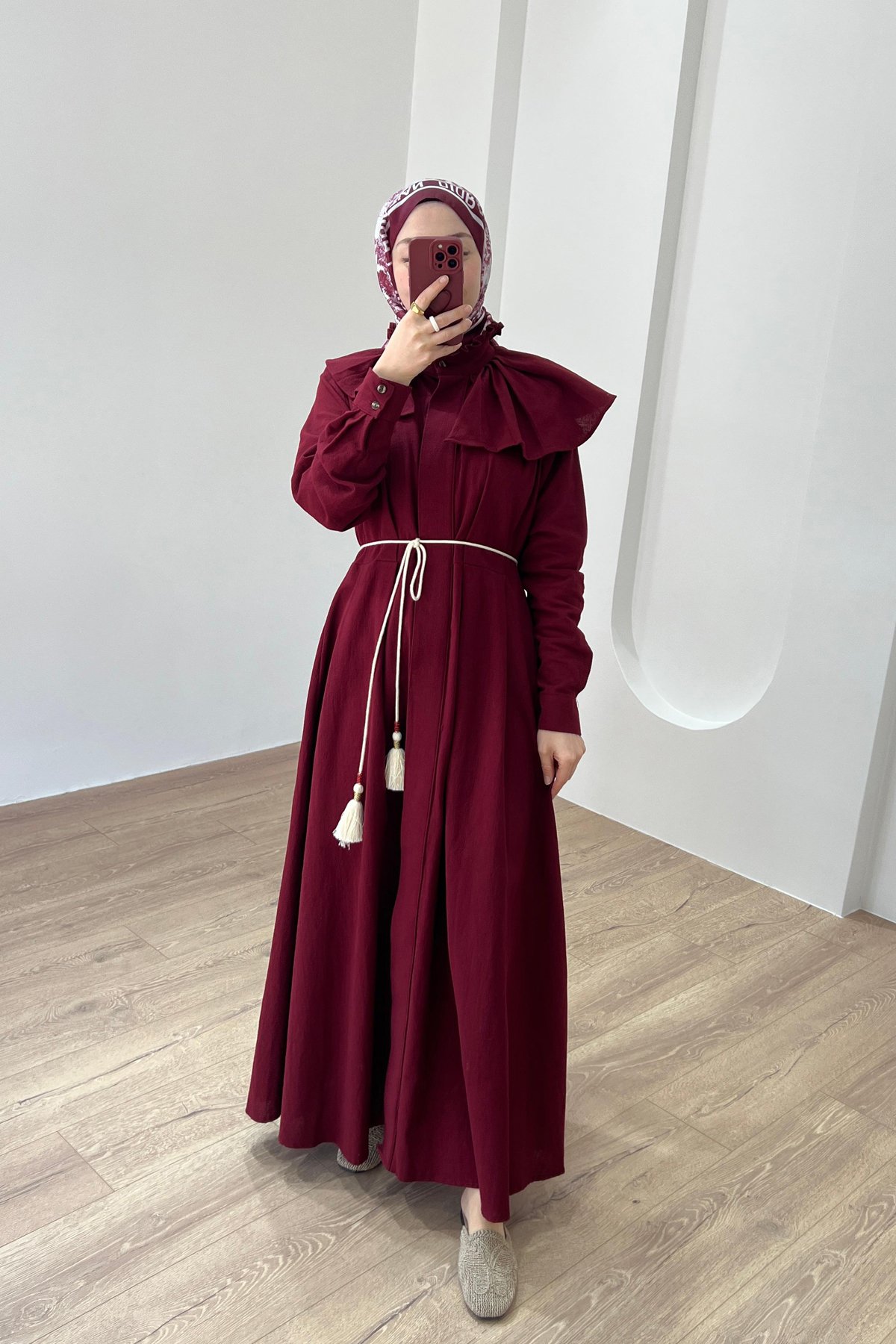 Midye Yaka Keten Elbise Bordo