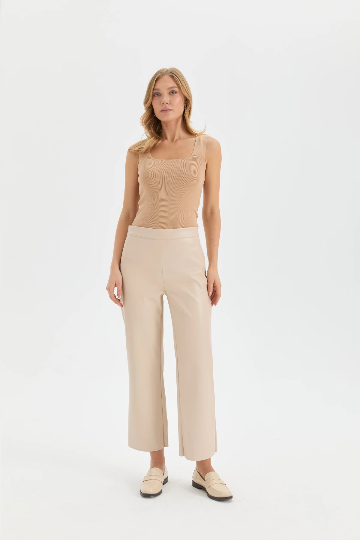 Bol Paça Deri Pantolon - Bej