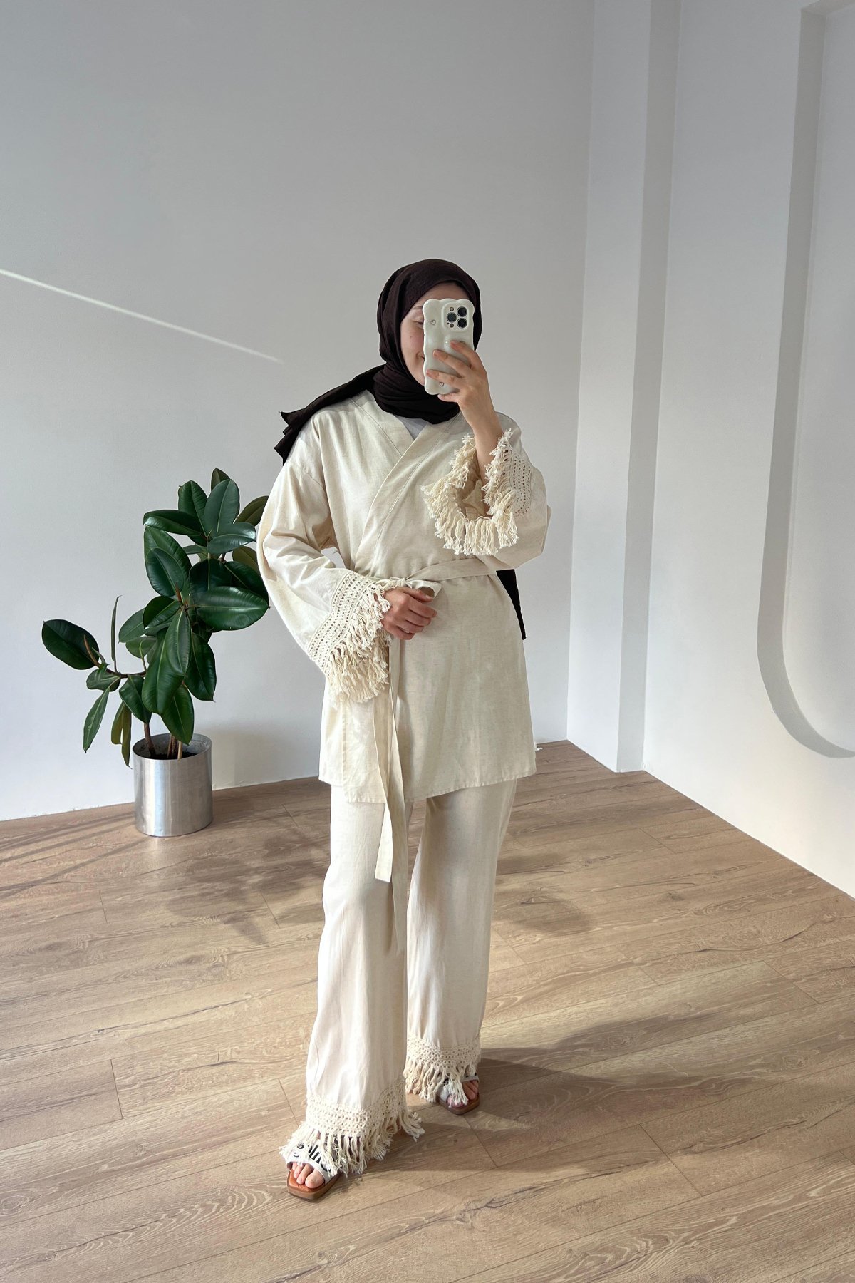 Püsküllü Kimono Takım Kemik
