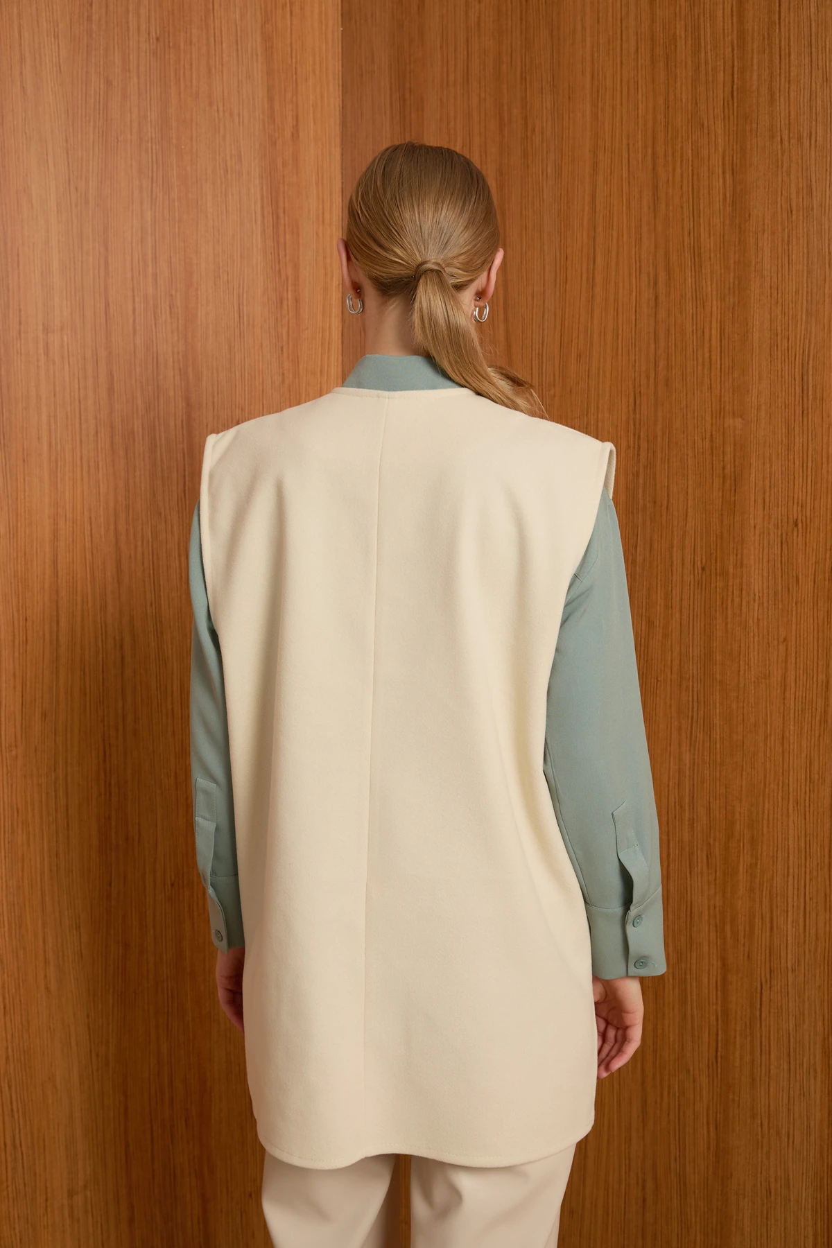 V Yaka Kaşe Süveter