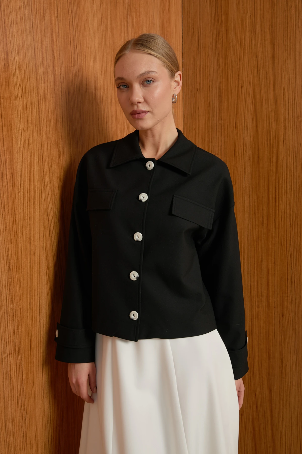 Önden Düğmeli Ceket - Siyah