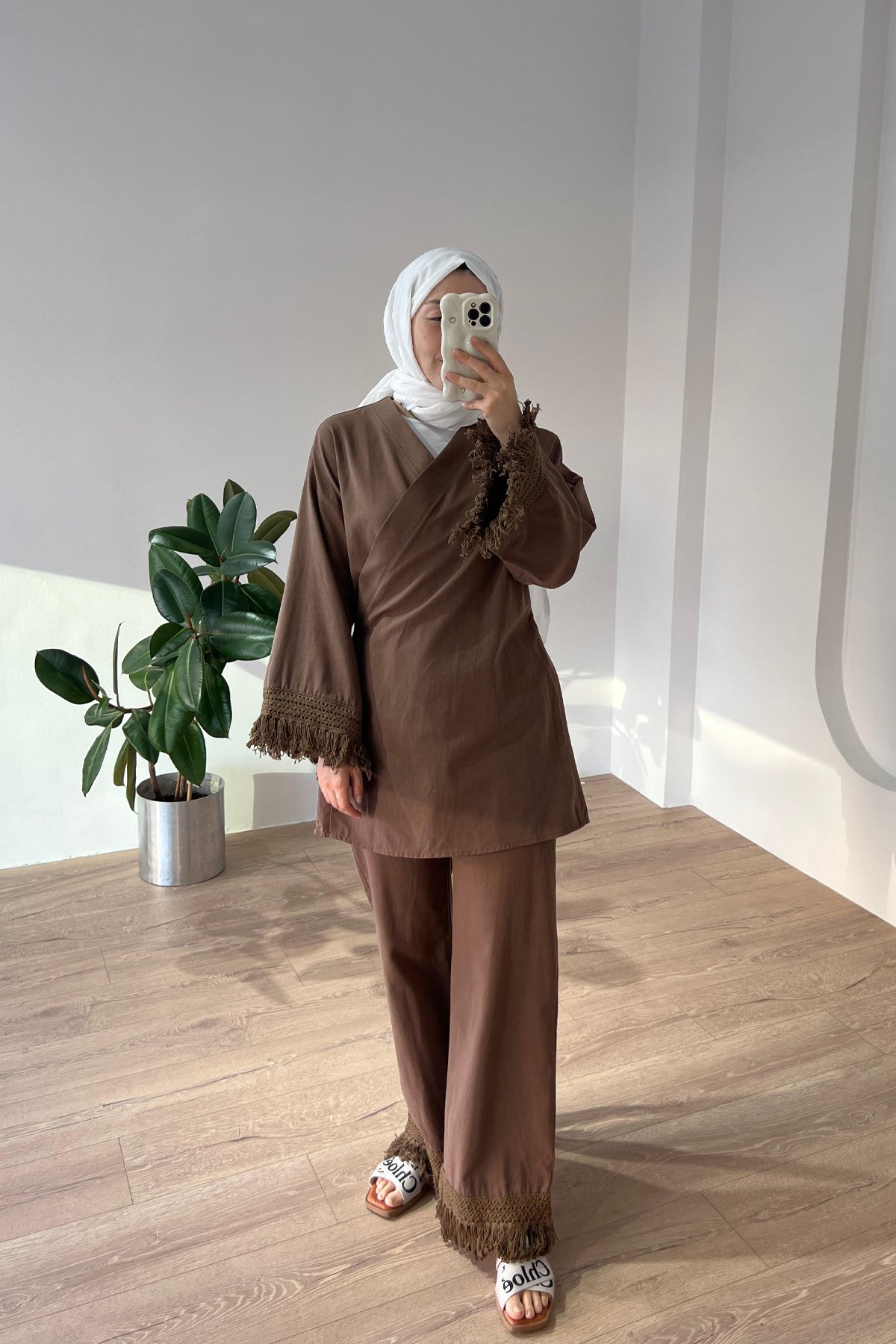 Püsküllü Kimono Takım Kahve