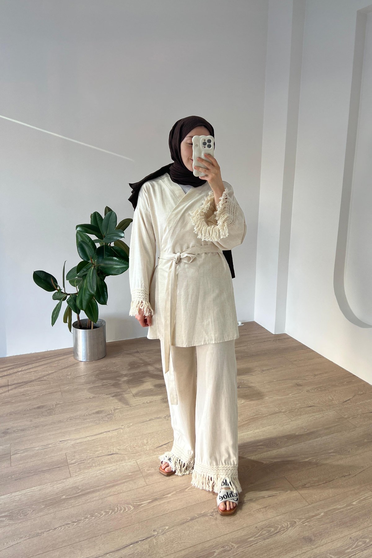Püsküllü Kimono Takım Kemik