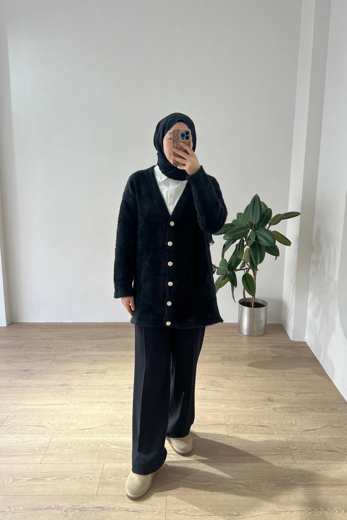 Angora Triko Hırka - Siyah