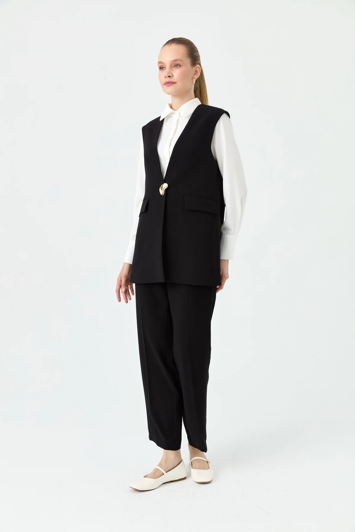 Büyük Düğmeli Yelek Siyah