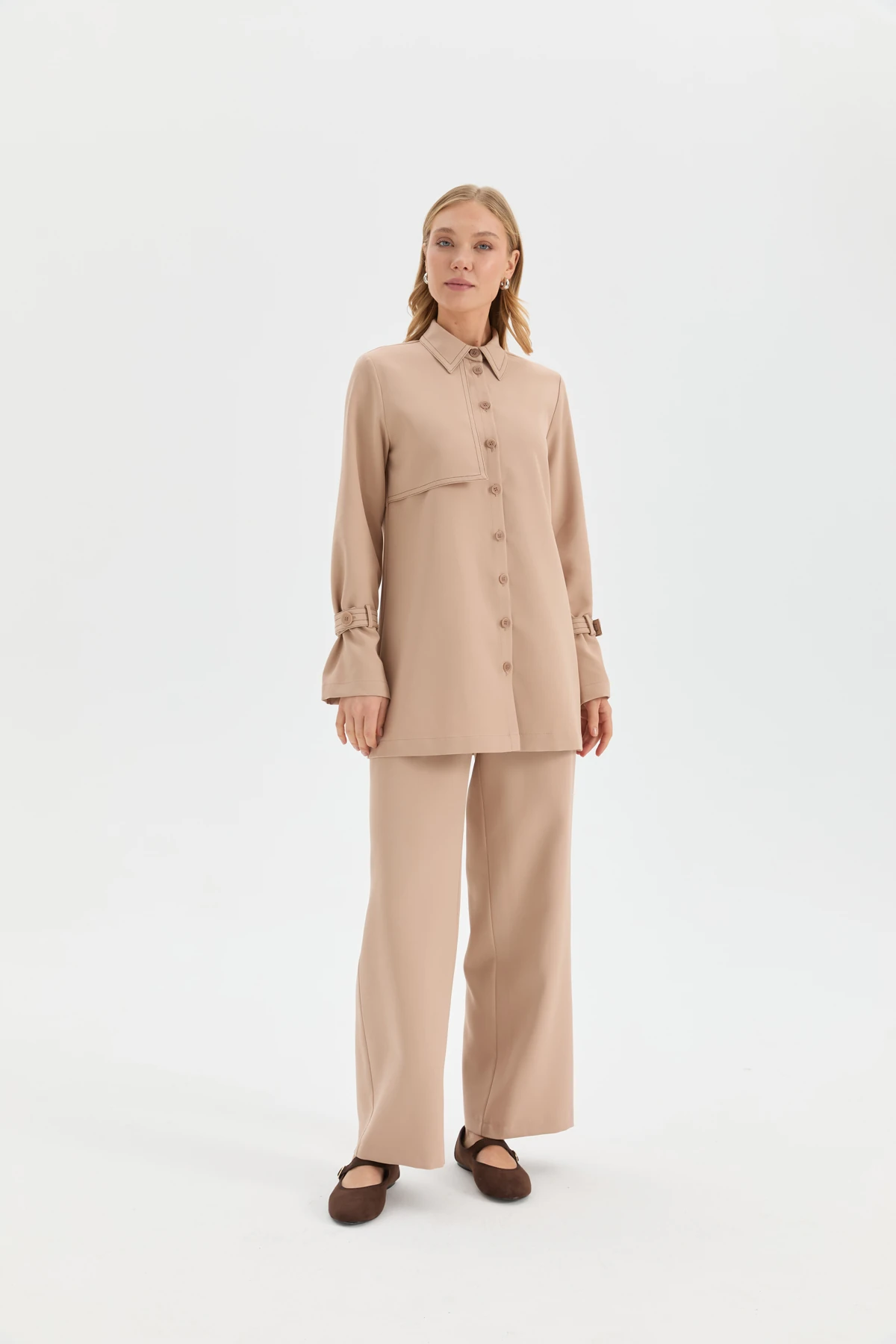 Kontrast Dikişli Takım