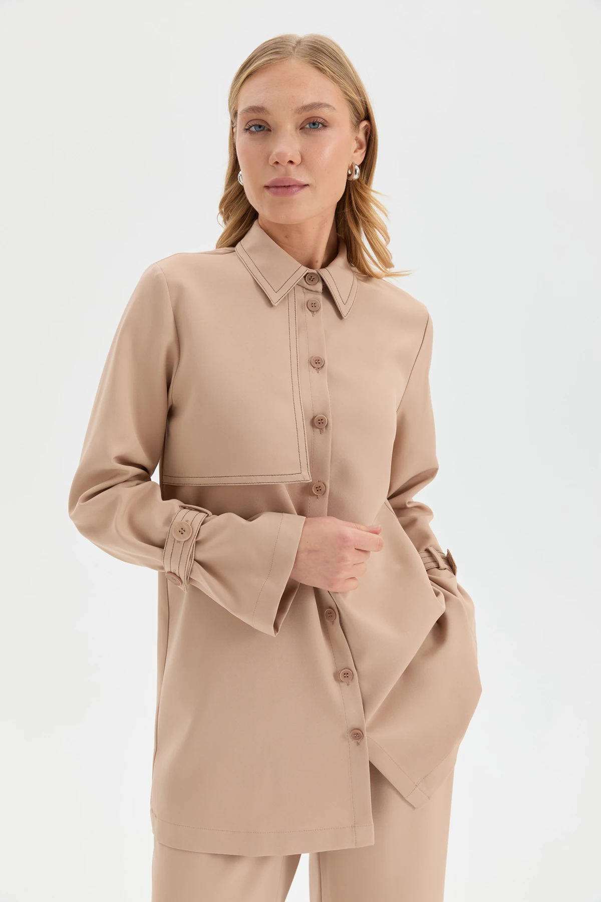 Kontrast Dikişli Takım