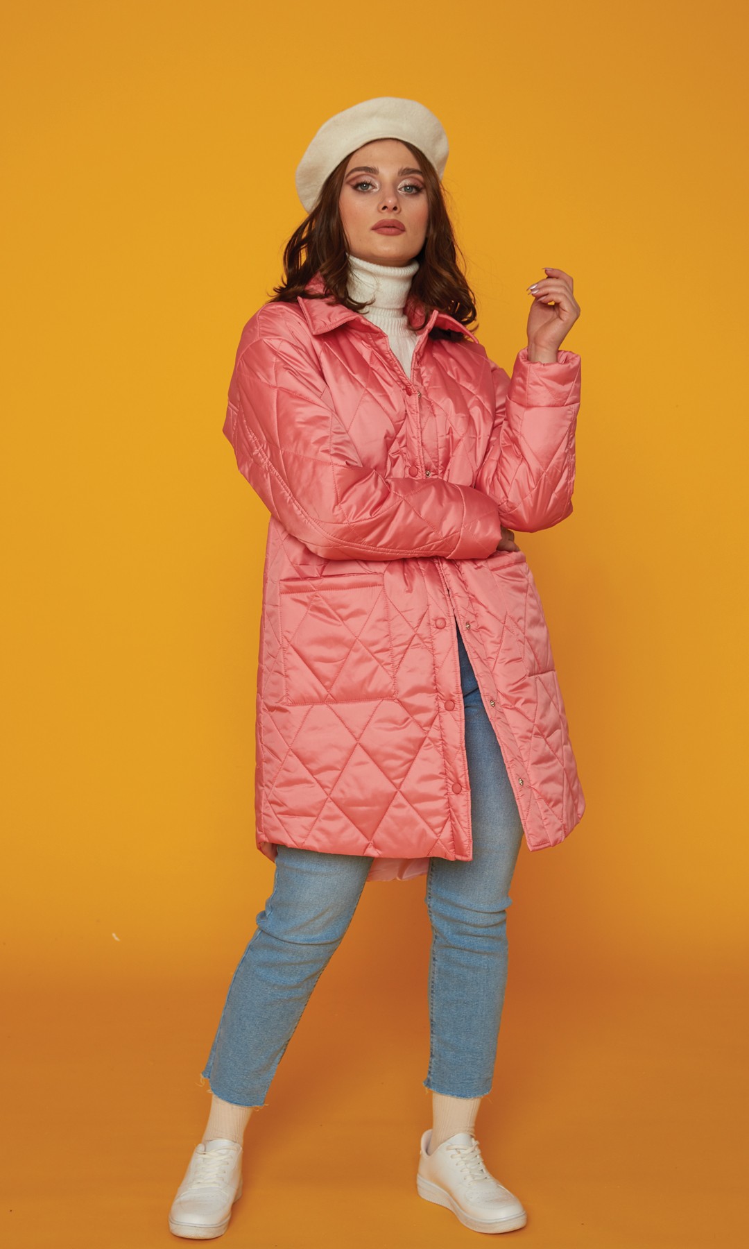 Moon Kapitone Mont Pembe