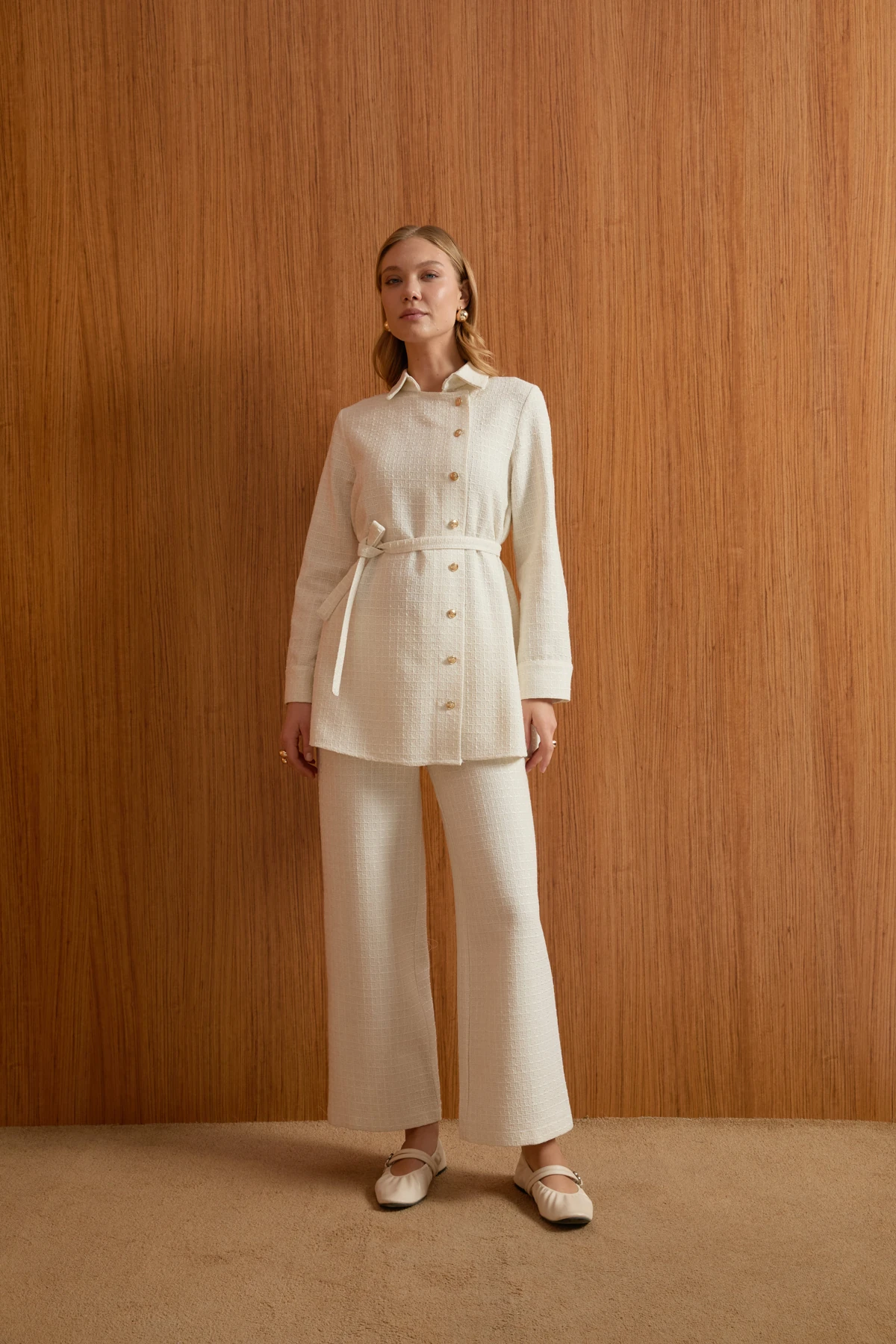 Asimetrik Tüvit Takım - Ekru