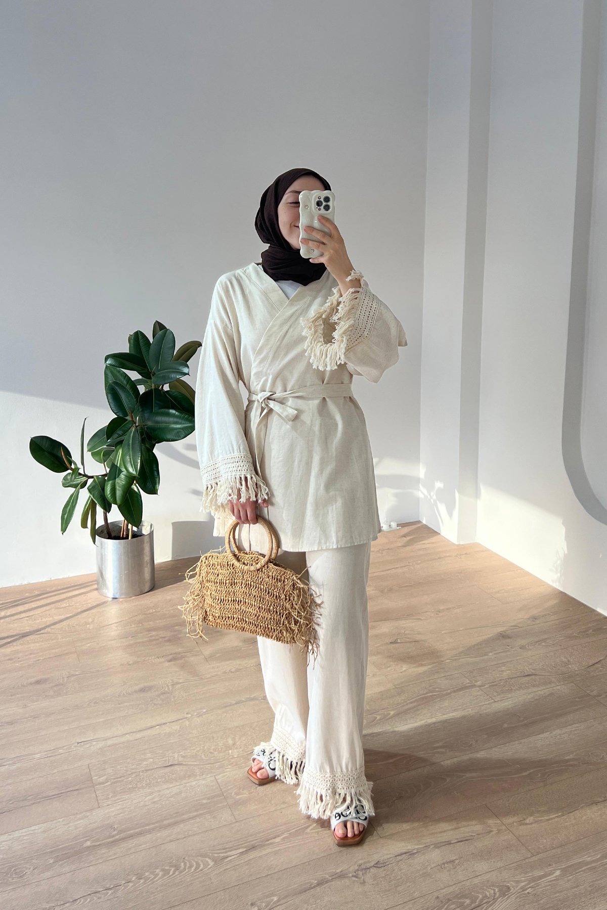Püsküllü Kimono Takım Kemik