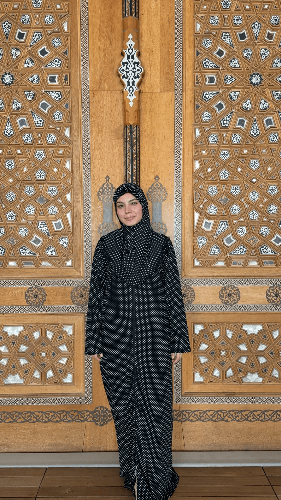 Desenli Refah Fermuarlı Hazır Şallı Pamuklu Penye Namaz Elbisesi  - Puantiyeli