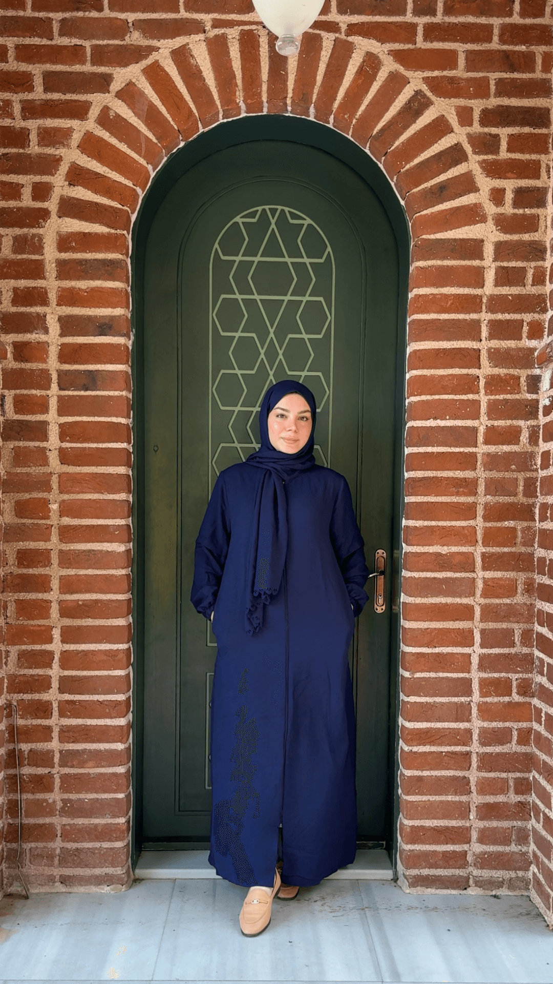 Sahra Fermuarlı Uzun Şallı Pamuk Aerobin Namaz Elbisesi - Lacivert