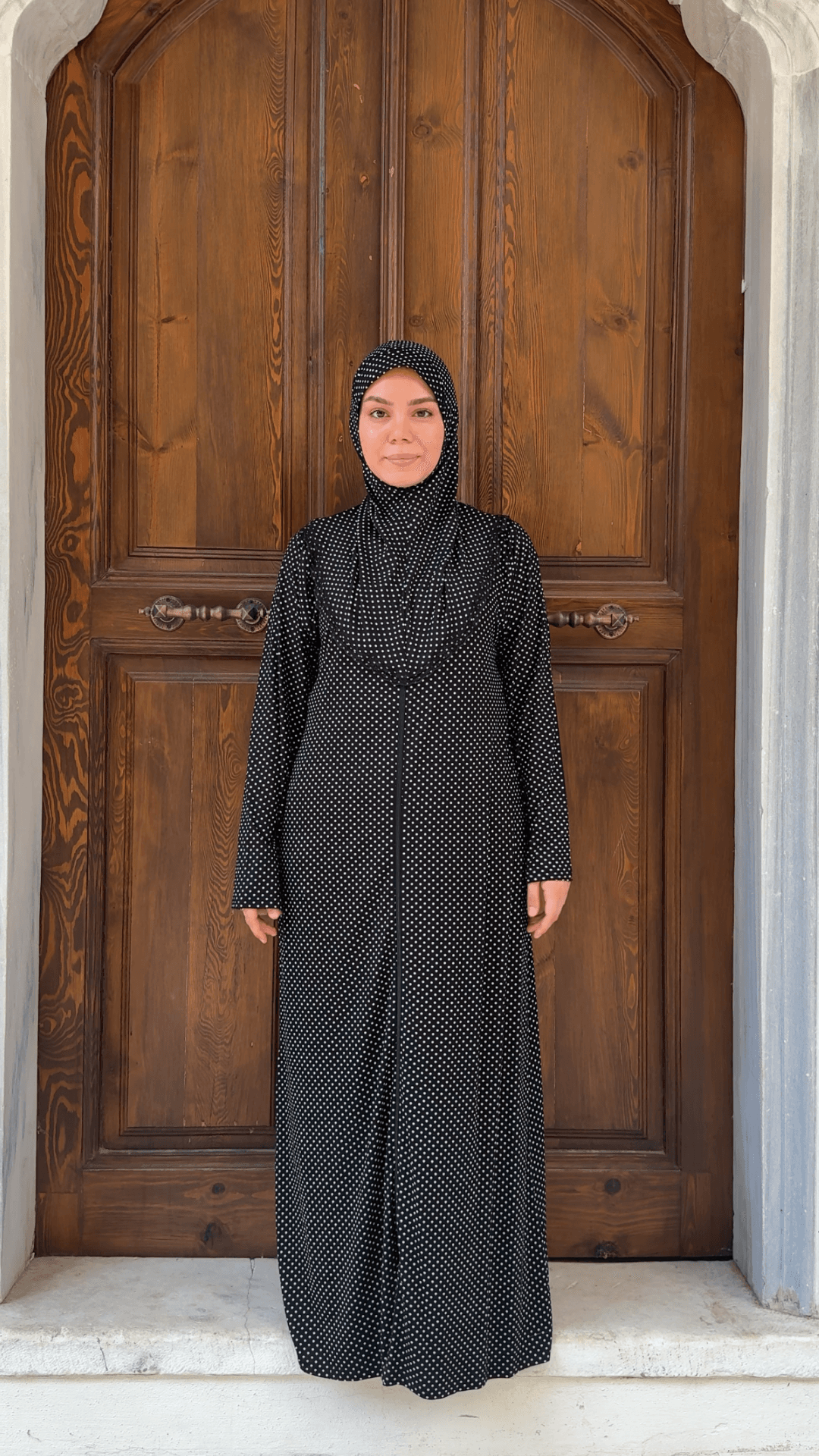 Desenli Refah Fermuarlı Hazır Şallı Pamuklu Penye Namaz Elbisesi  - Puantiyeli