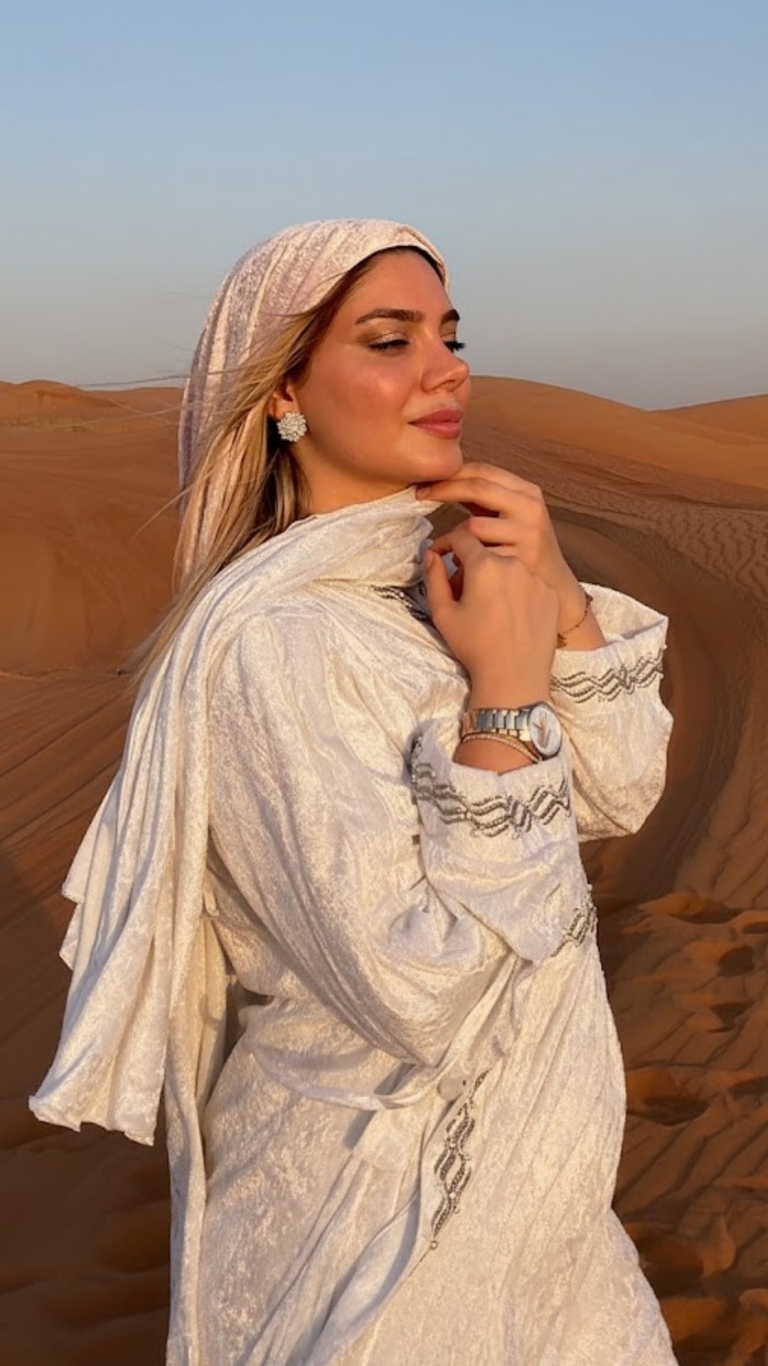 Mihrimah İnci Taşlı Namaz Elbisesi - Yandan Bağlamalı - Beyaz