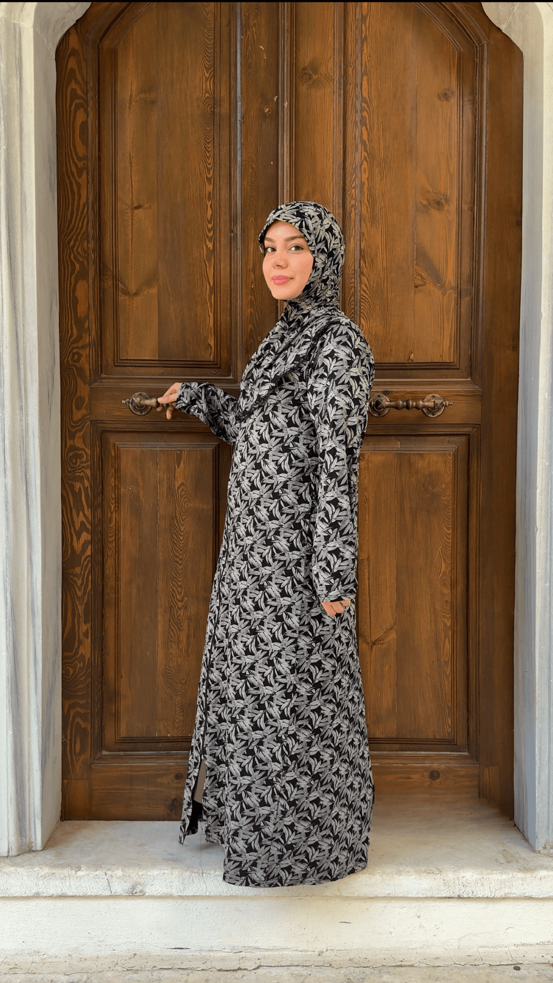 Desenli Refah Fermuarlı Hazır Şallı Pamuklu Penye Namaz Elbisesi 