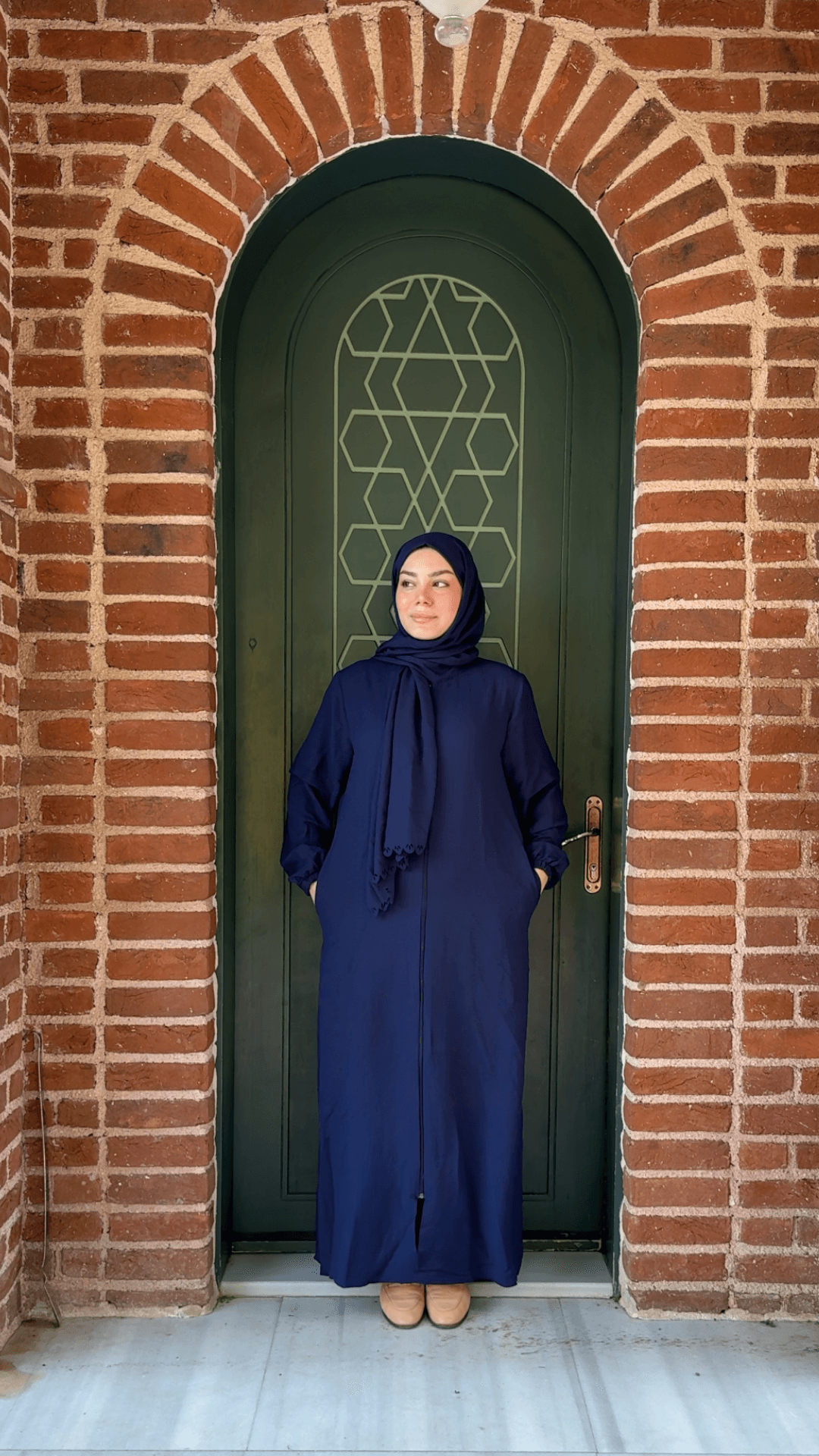 Sahra Fermuarlı Uzun Şallı Pamuk Aerobin Namaz Elbisesi - Lacivert