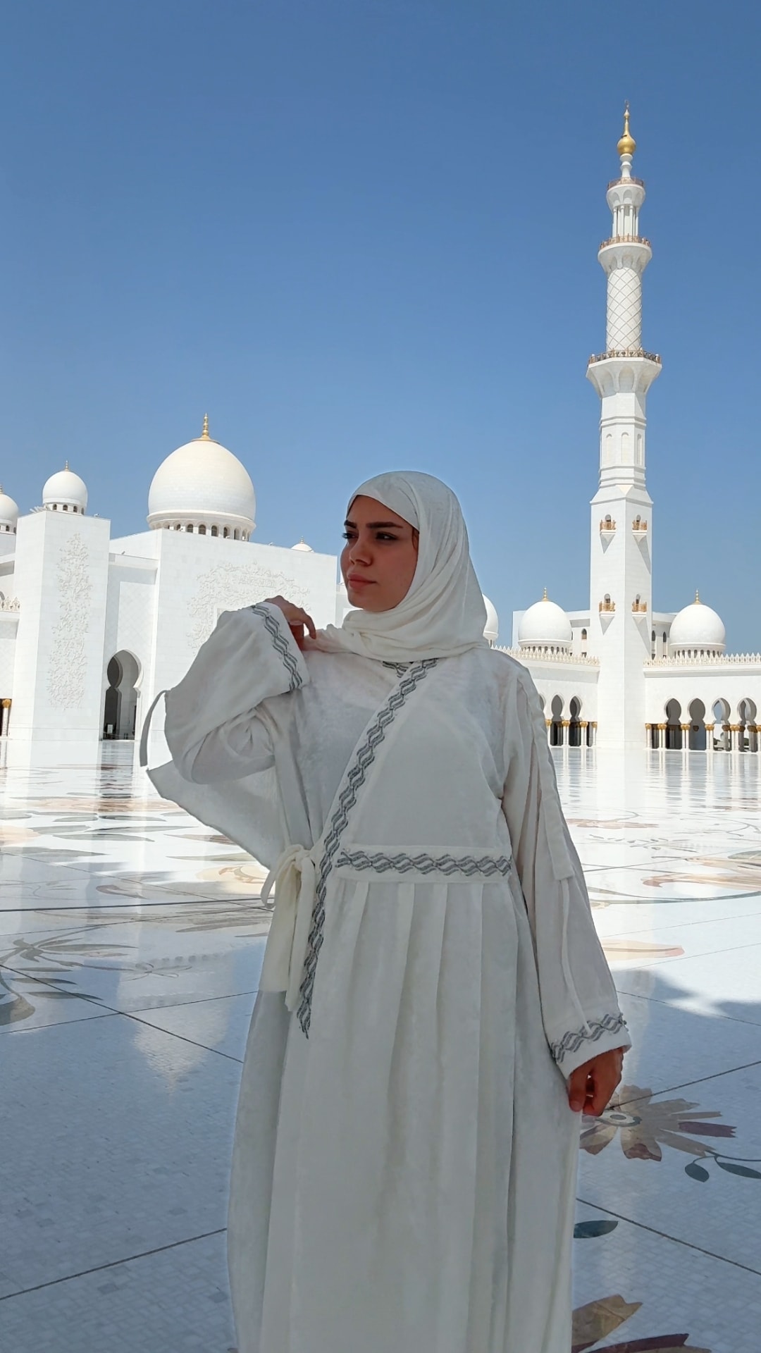 Mihrimah İnci Taşlı Namaz Elbisesi - Yandan Bağlamalı - Beyaz