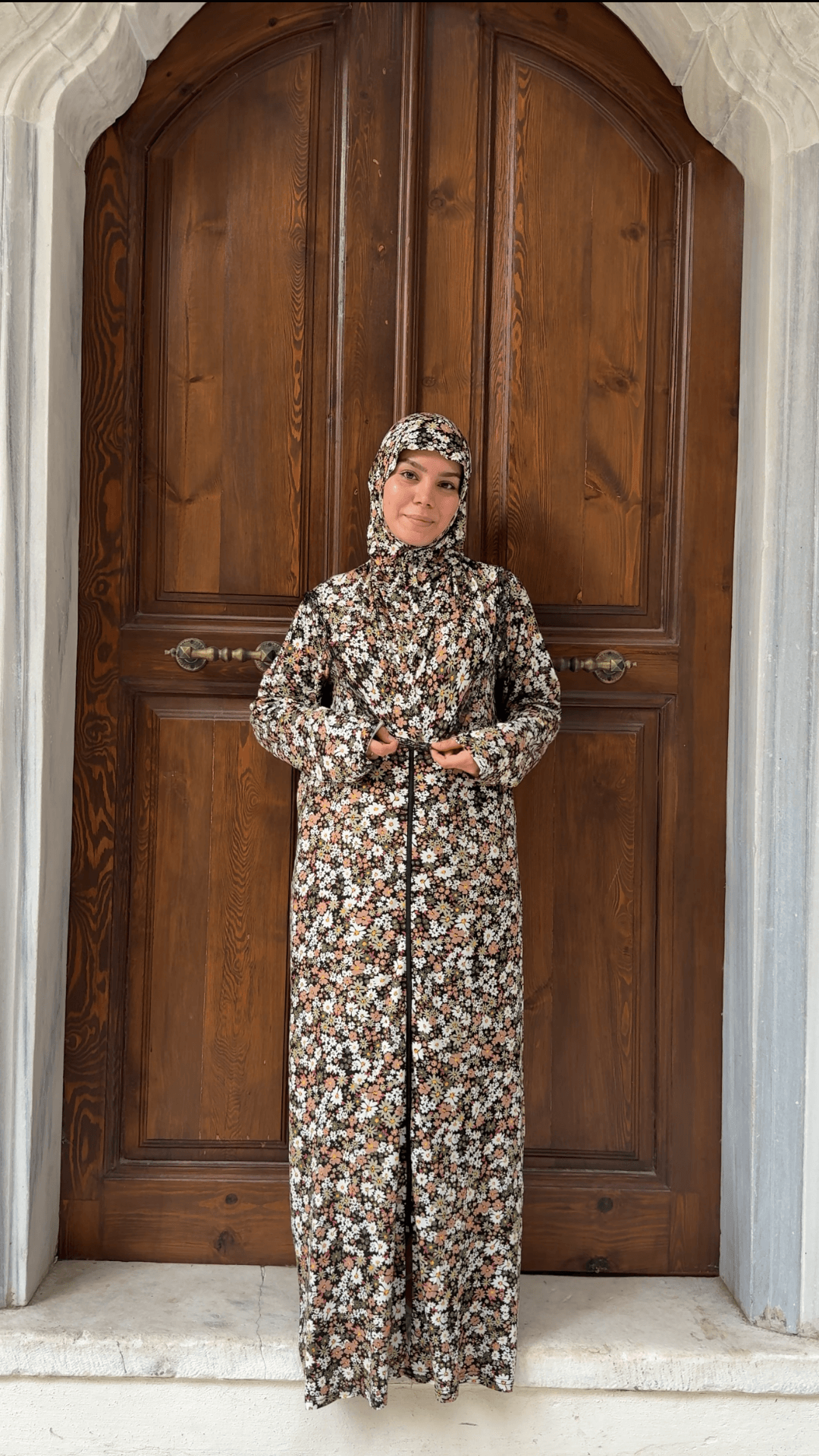 Desenli Refah Fermuarlı Hazır Şallı Pamuklu Penye Namaz Elbisesi  - Yeşil Bahar