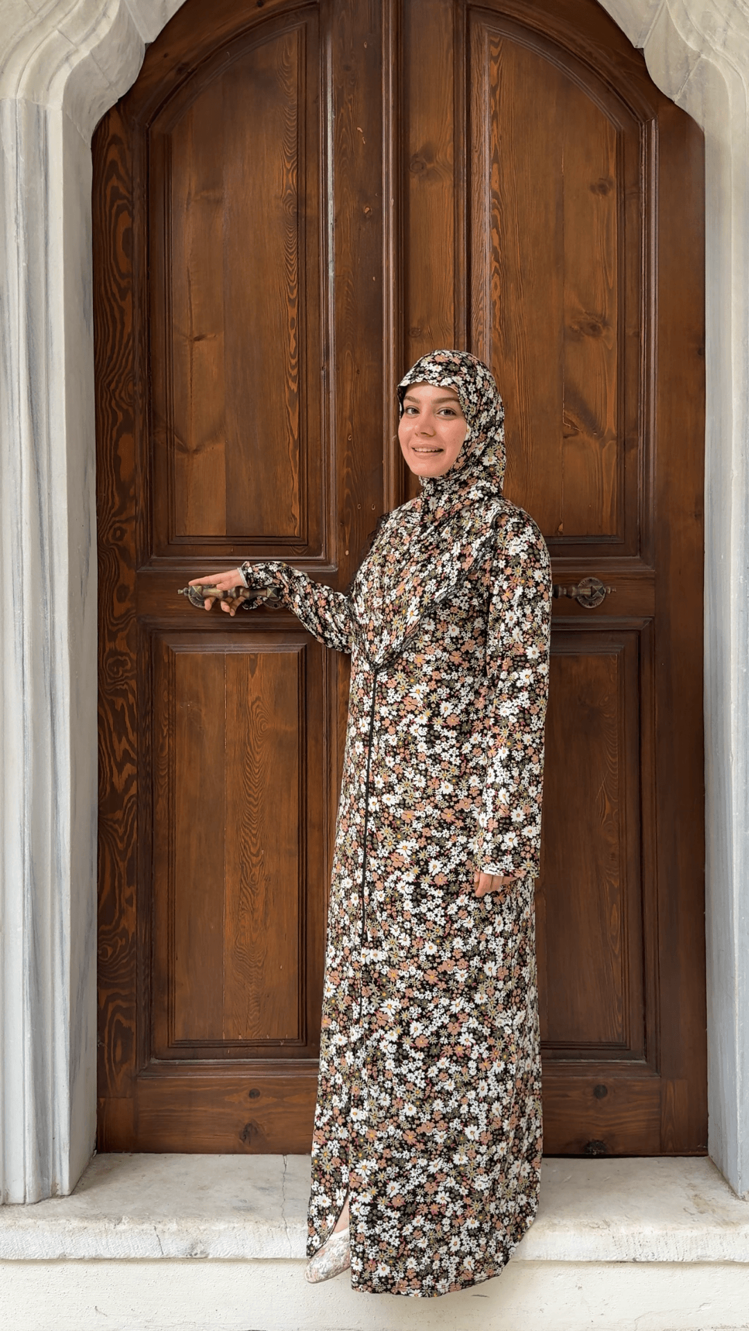 Desenli Refah Fermuarlı Hazır Şallı Pamuklu Penye Namaz Elbisesi  - Yeşil Bahar
