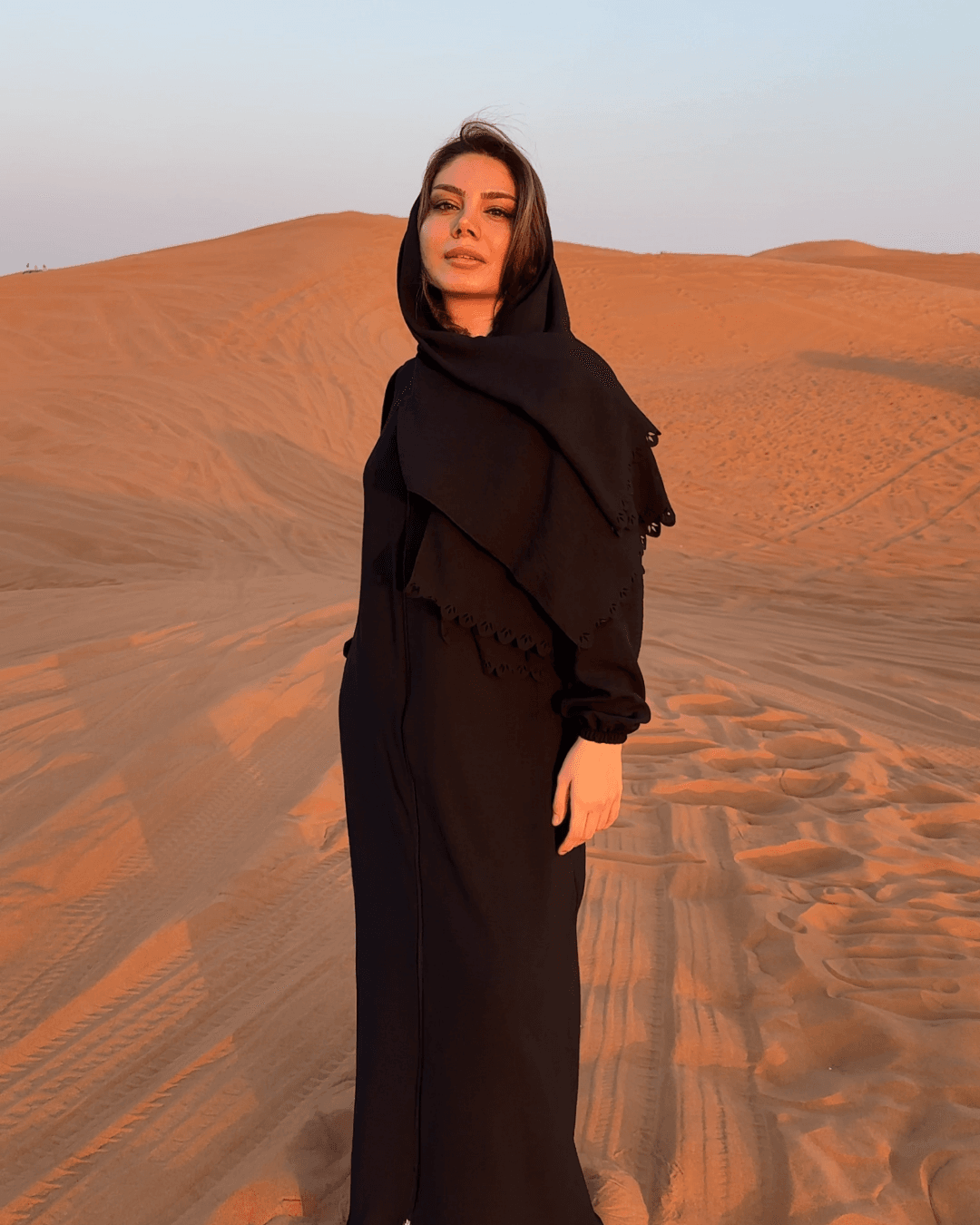 Sahra Fermuarlı Uzun Şallı Pamuk Aerobin Namaz Elbisesi - Siyah