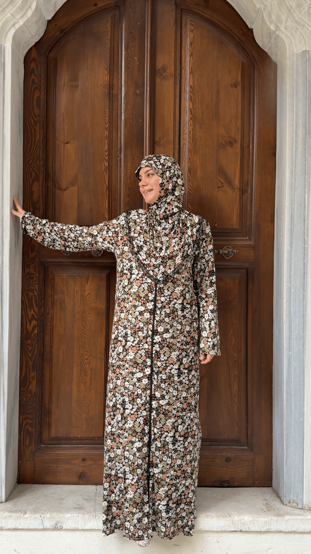 Desenli Refah Fermuarlı Hazır Şallı Pamuklu Penye Namaz Elbisesi  - Yeşil Bahar