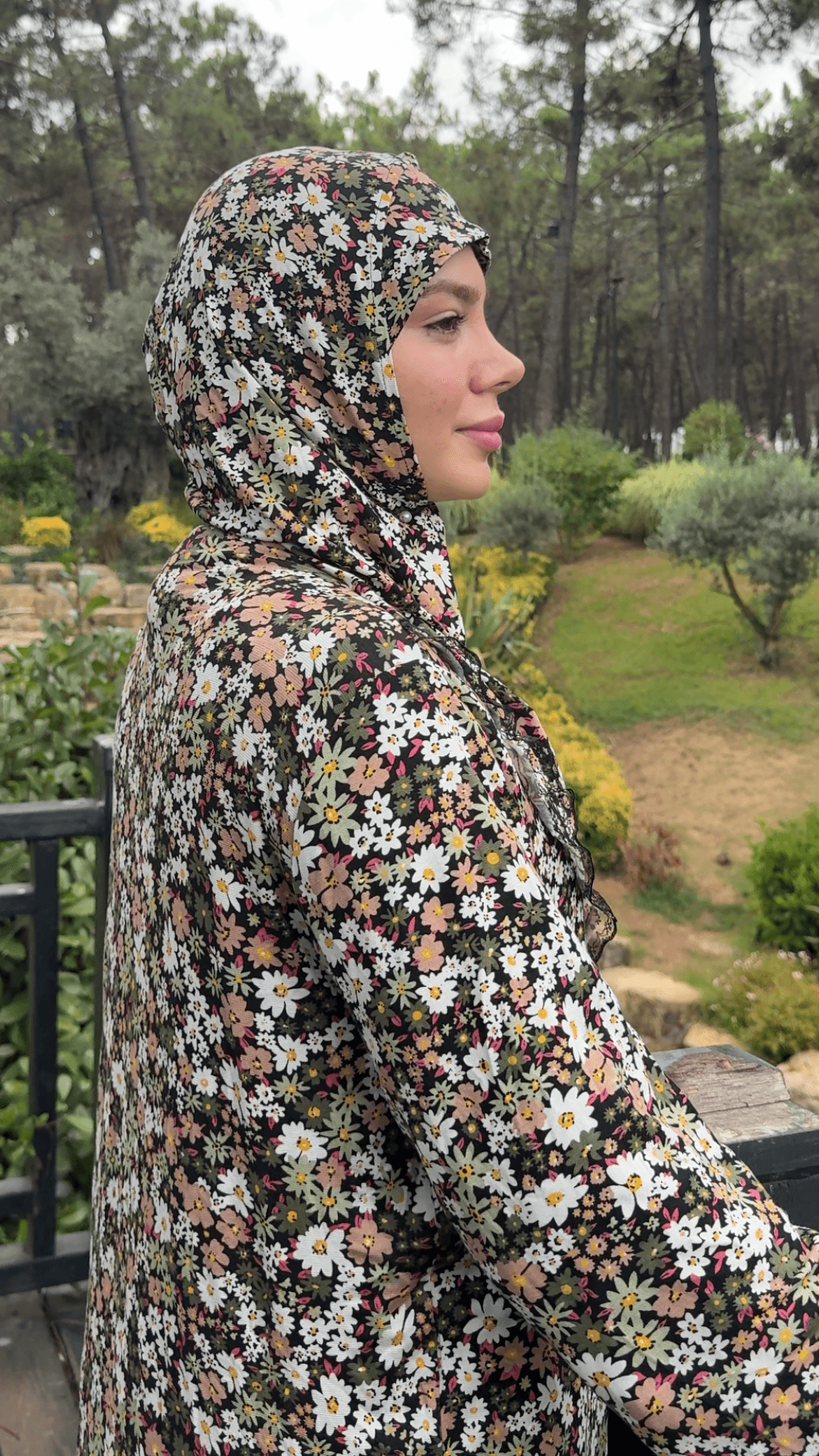 Desenli Refah Fermuarlı Hazır Şallı Pamuklu Penye Namaz Elbisesi  - Yeşil Bahar