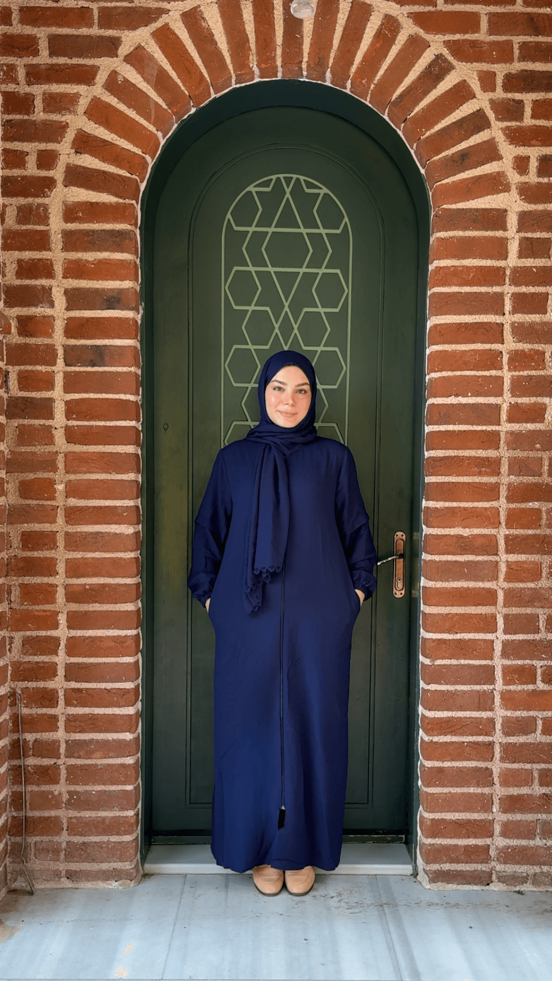 Sahra Fermuarlı Uzun Şallı Pamuk Aerobin Namaz Elbisesi - Lacivert