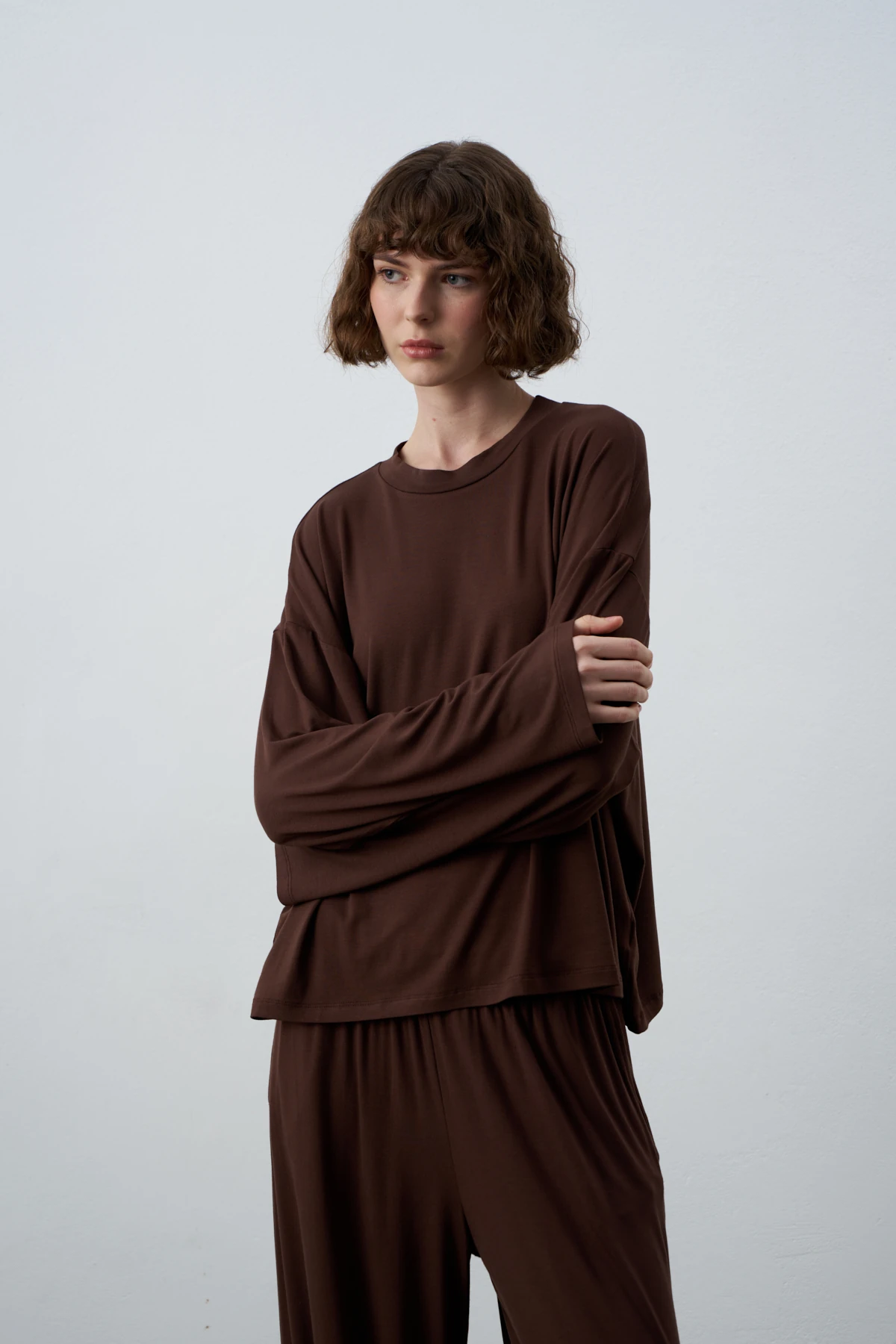 BELLA UZUN KOLLU KISA FORM BLUZ