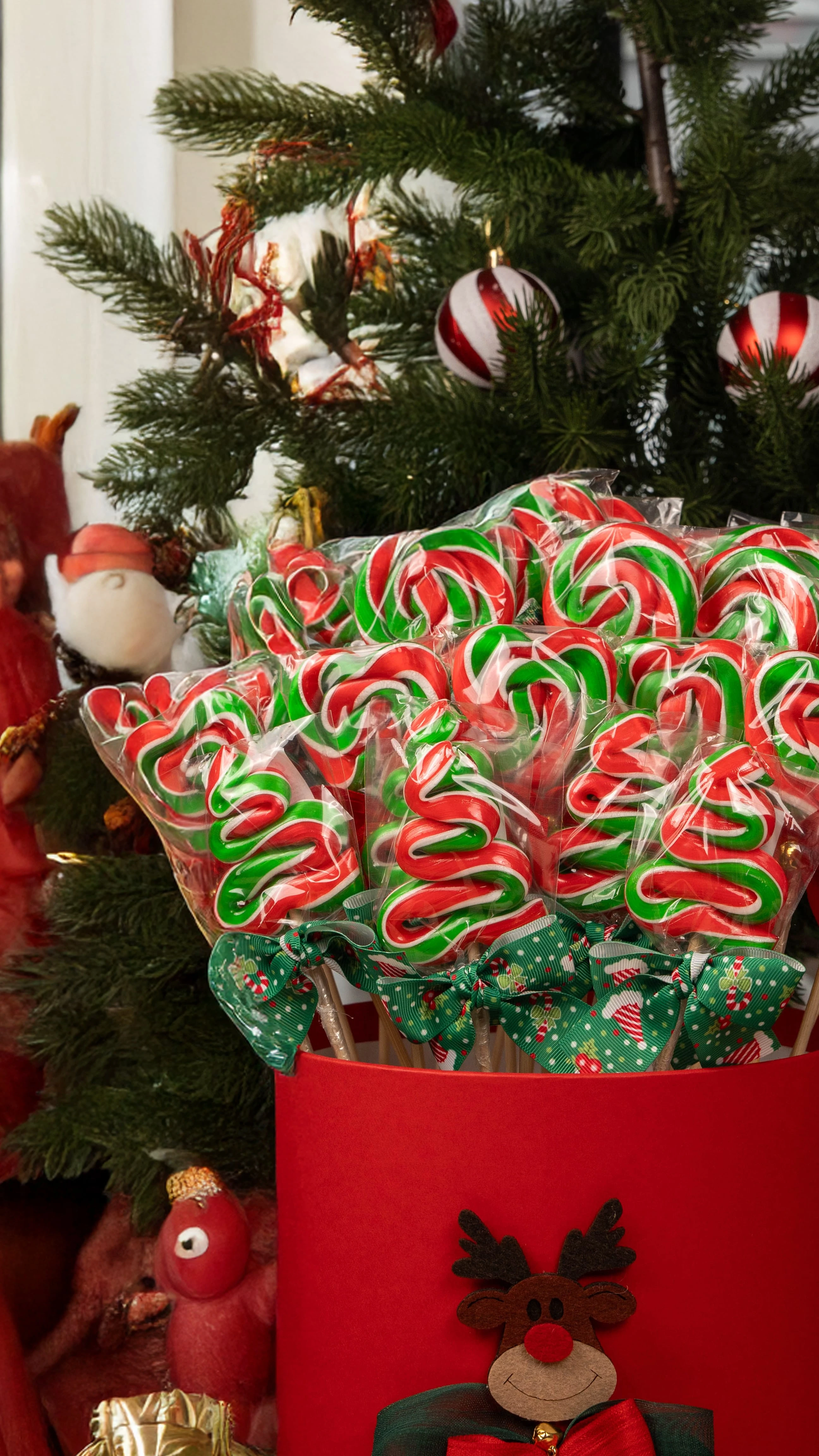 CandyZoo Çam Lolipop Yılbaşı Süslü Şeker 40-45 Gr. 1 Adet