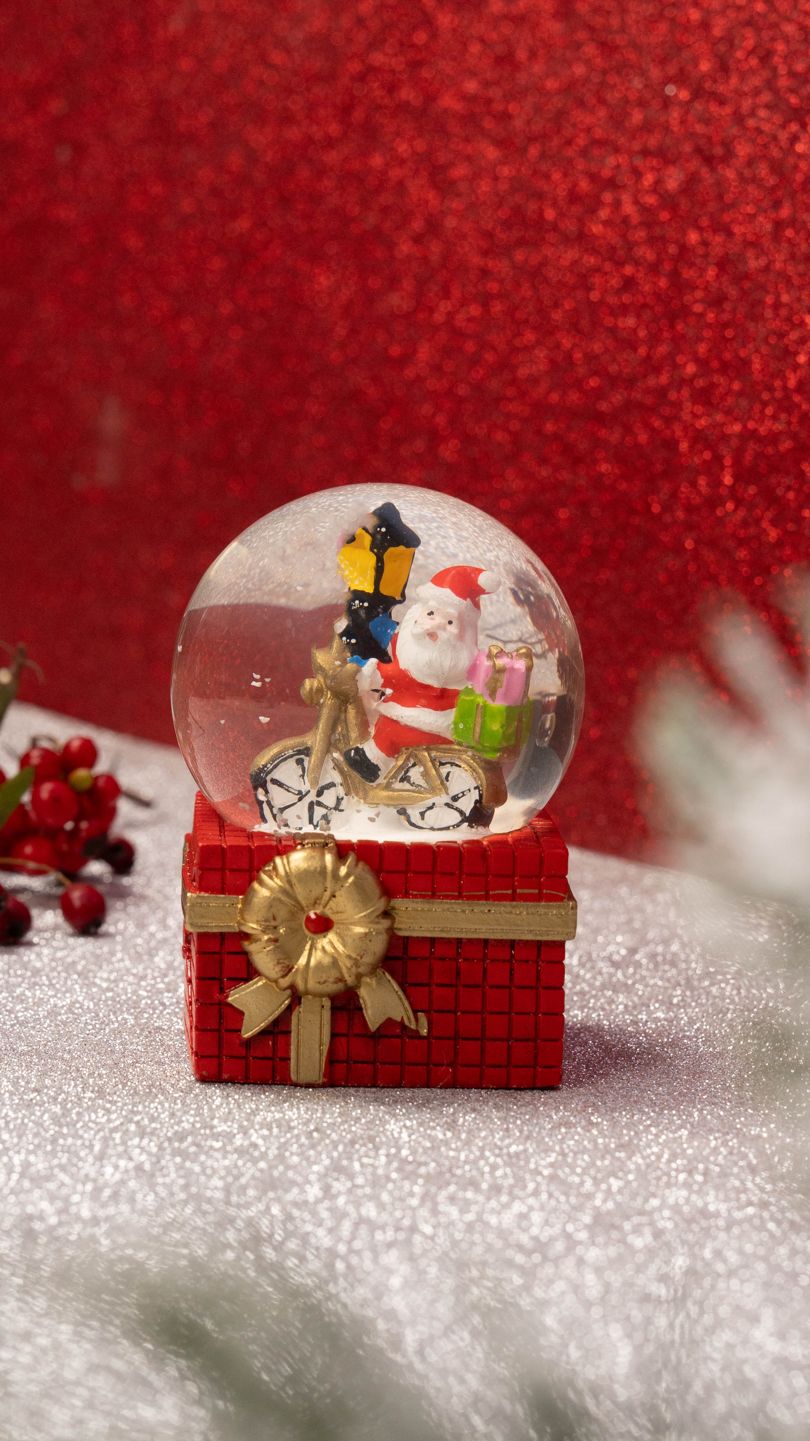 Taros Orta Boy Hediye Fiyonklu Yılbaşı Işıklı Kar Küresi (9425) 1 Adet