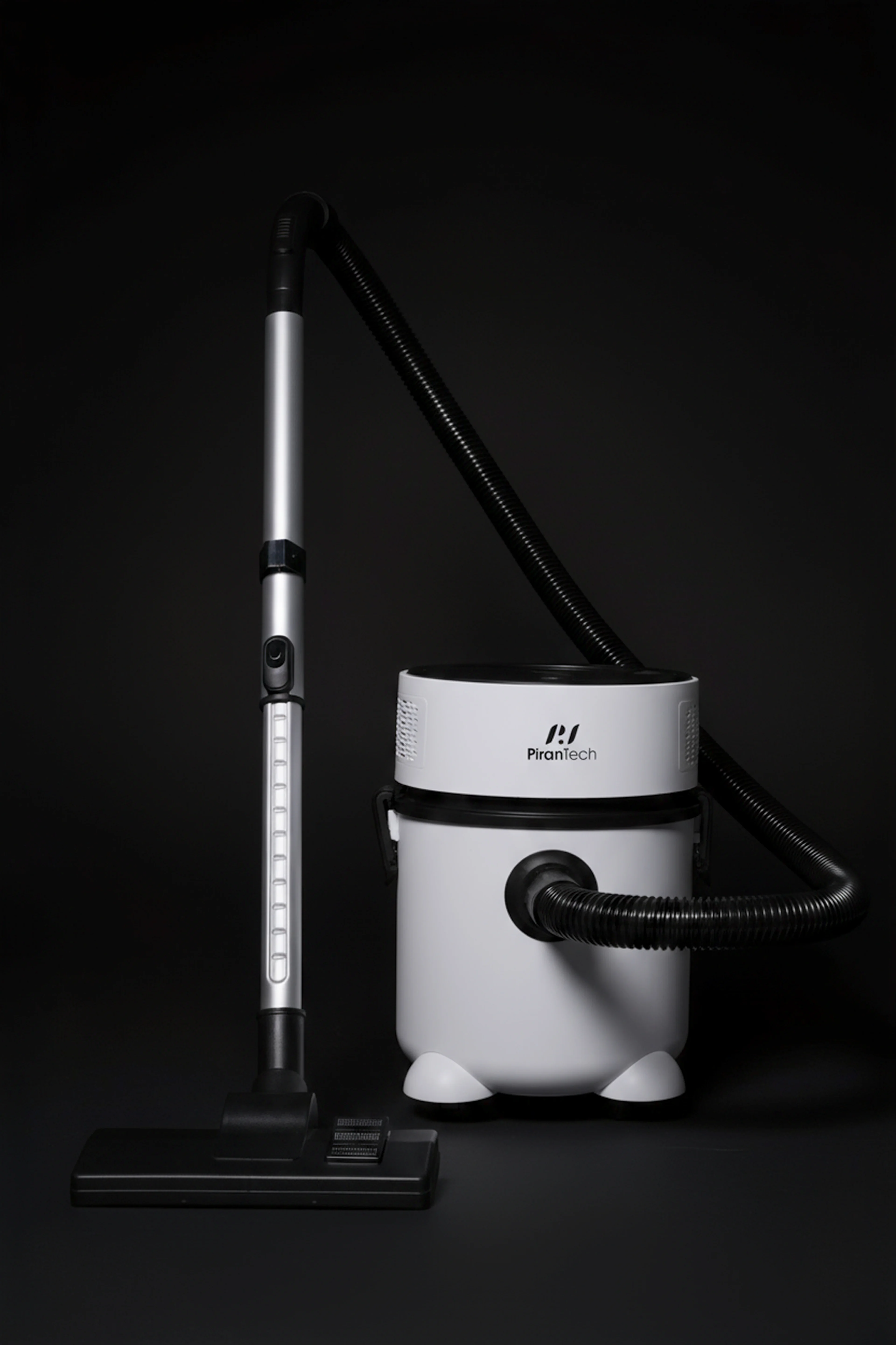 ES-07 Panda Islak & Kuru Elektrikli Süpürge | 1000W Güçlü Motor | HEPA Filtreli | Toz Torbasız