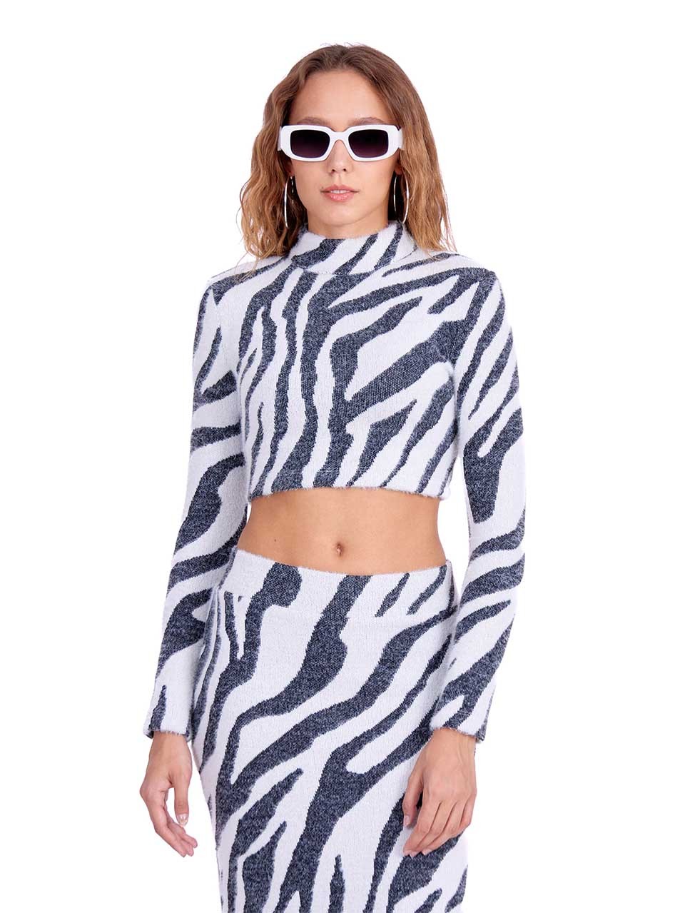 Women's zebra patterned Suit  Black White