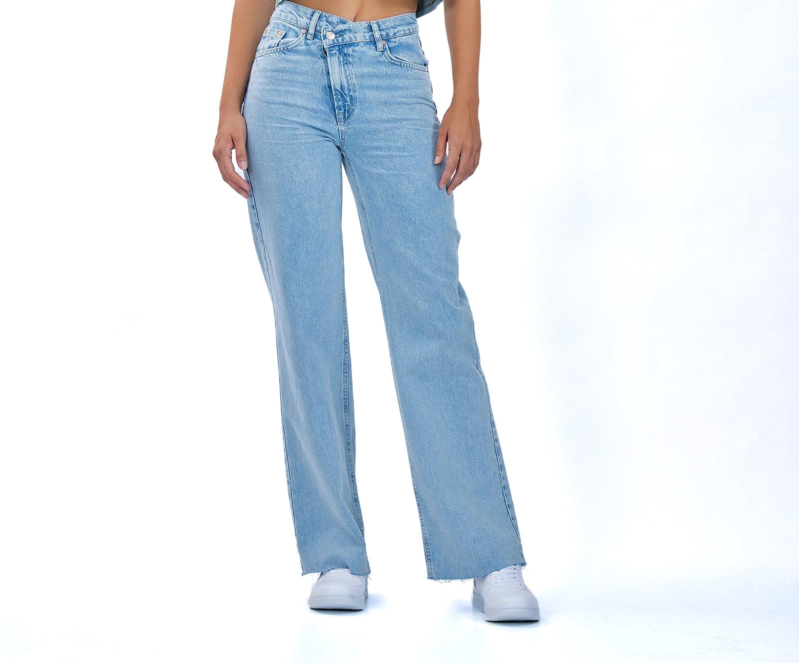 Women's wide leg Jeans with asymmetric button Blue 