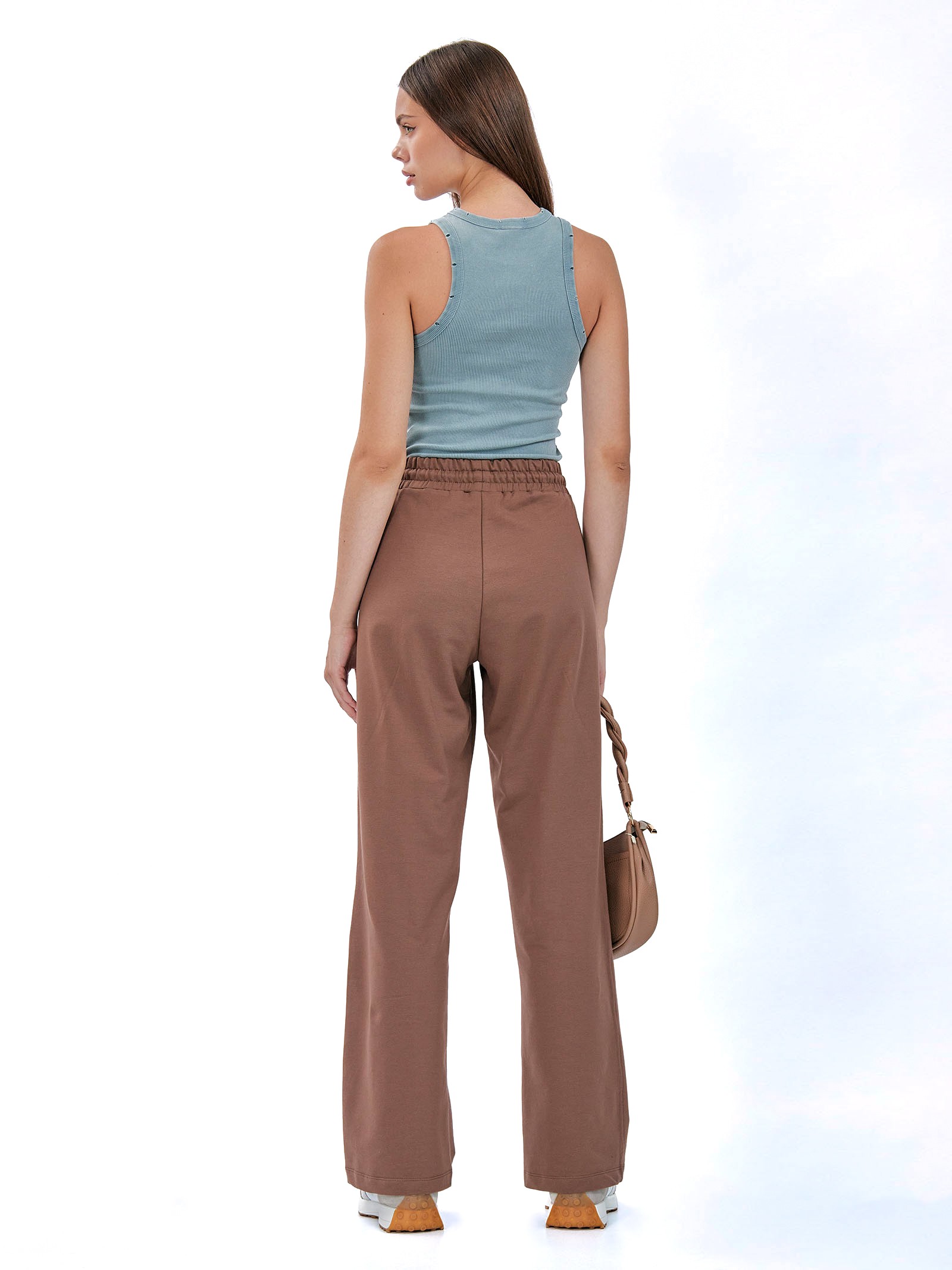 Wide leg sport pants with arrows Brown