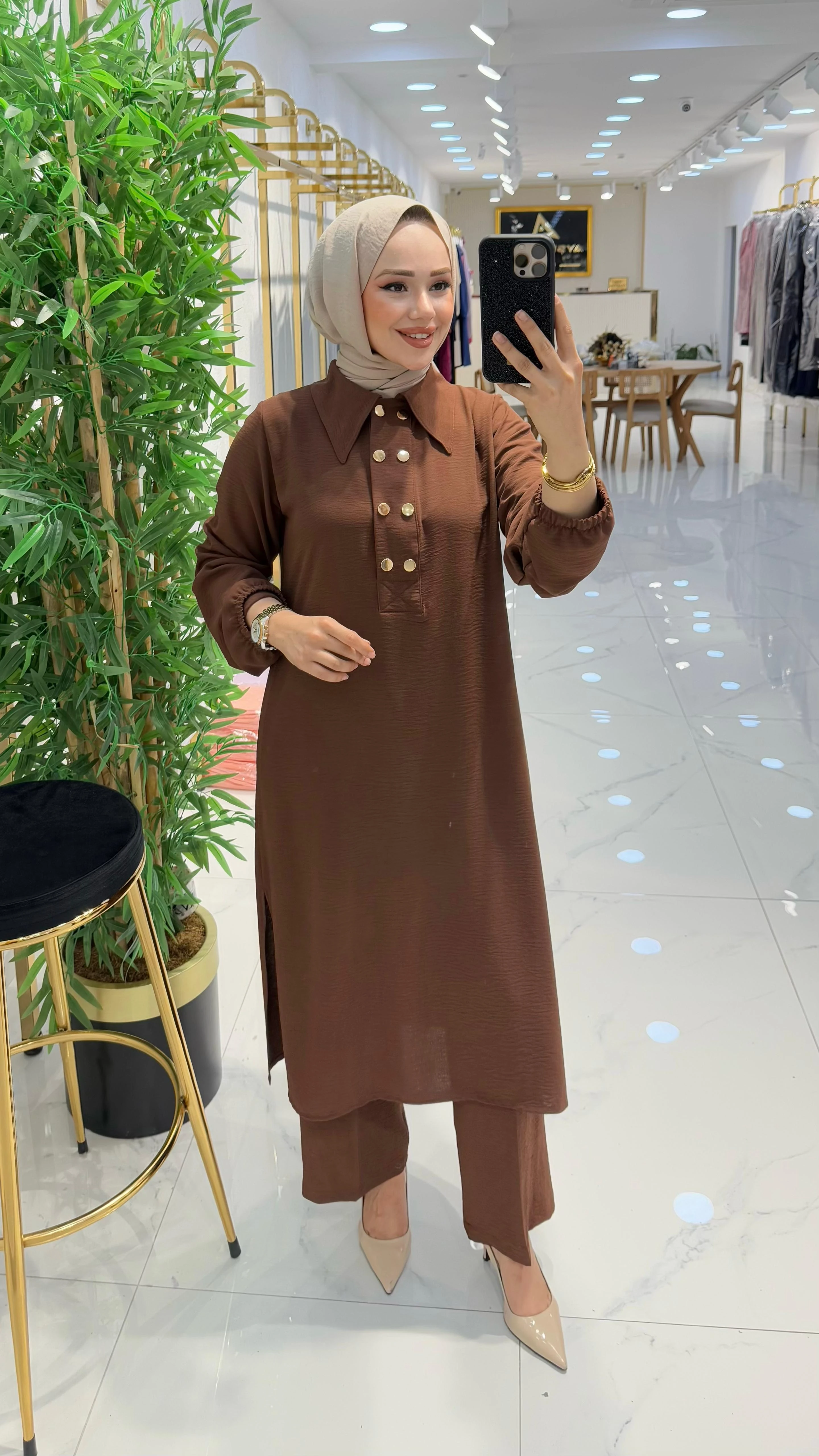 YAKA DÜĞMELİ AEROBİN TAKIM