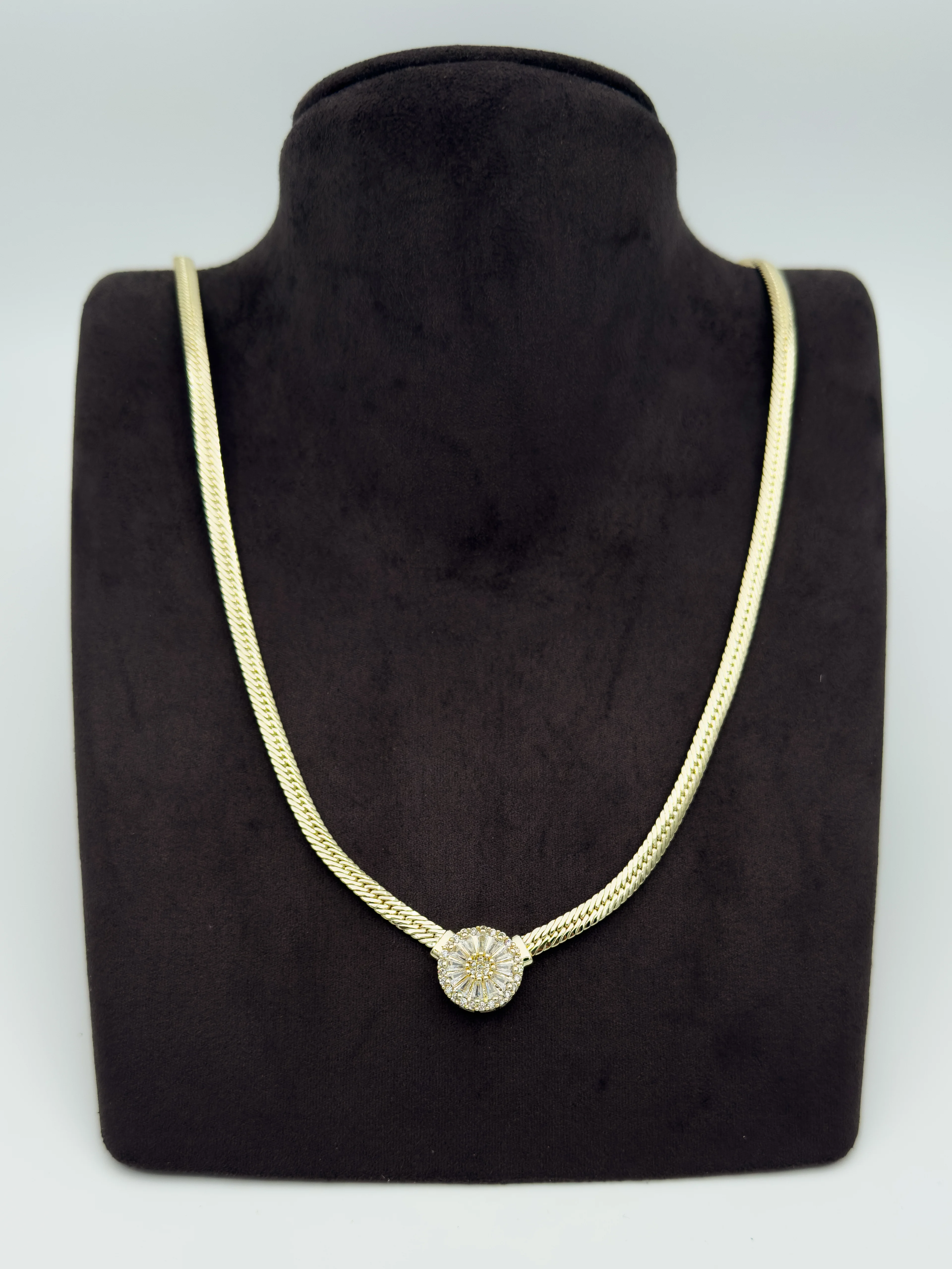 Spina Piscium Clavi Kolye