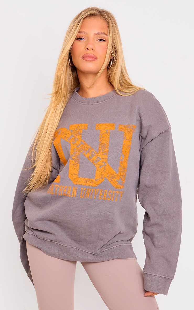 Northern University Yıkanmış Sweatshirt, Rahat Kesim ve Kontrast Baskılı