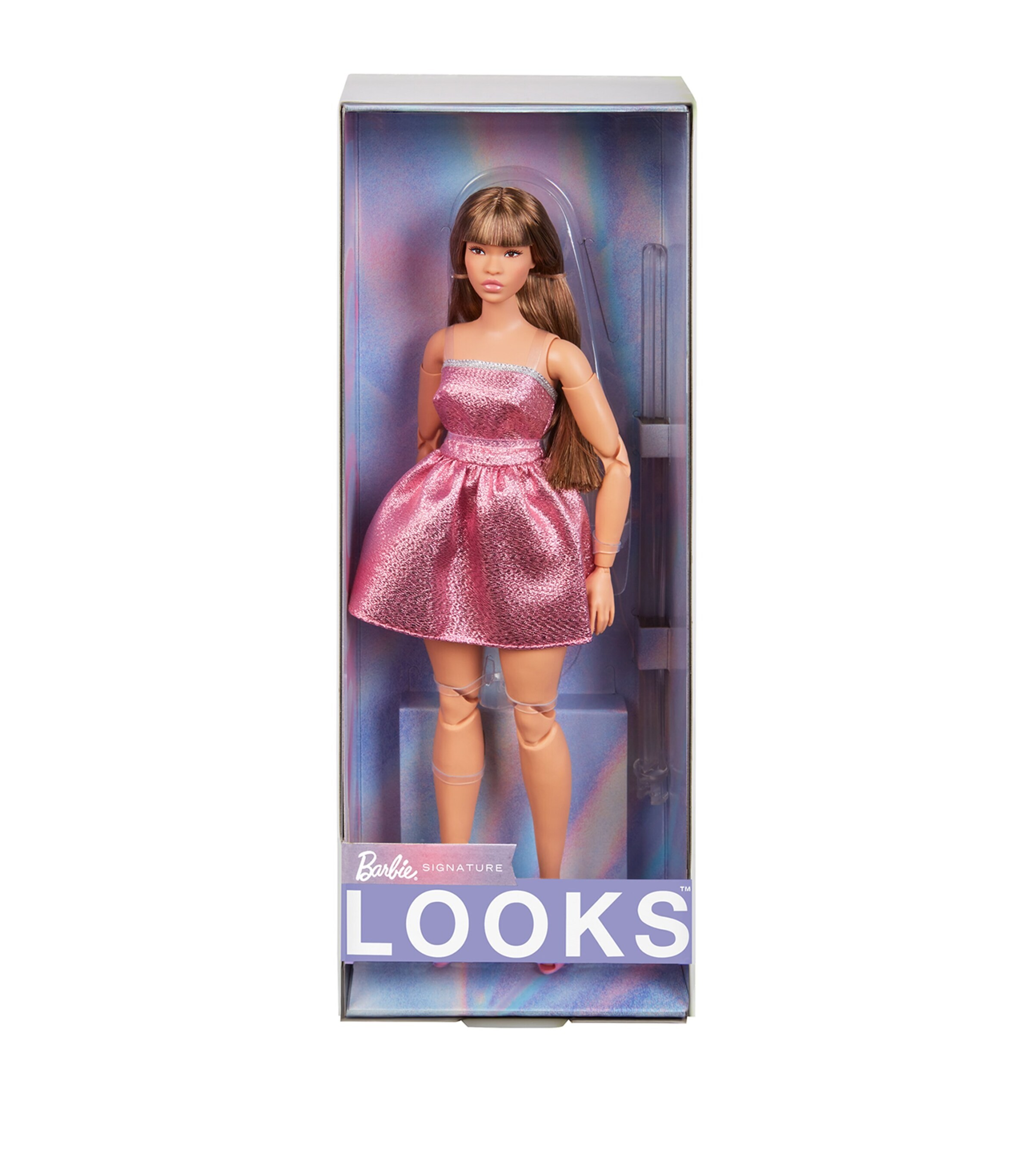 Looks No. 24 Barbie Bebek, 90'lar Modasından İlham Alan Şık Tasarım